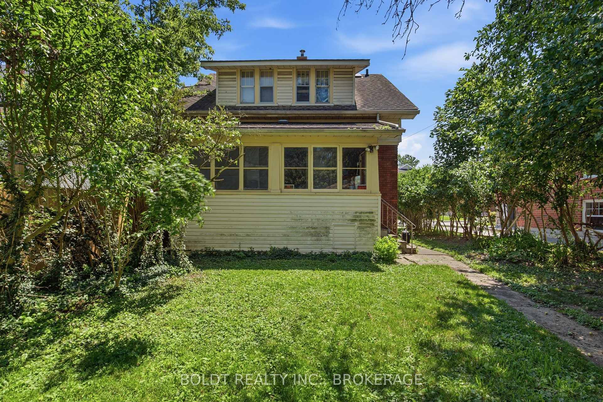 Photo 49 of 4497 Morrison Street, Niagara Falls, Downtown — HOMEH