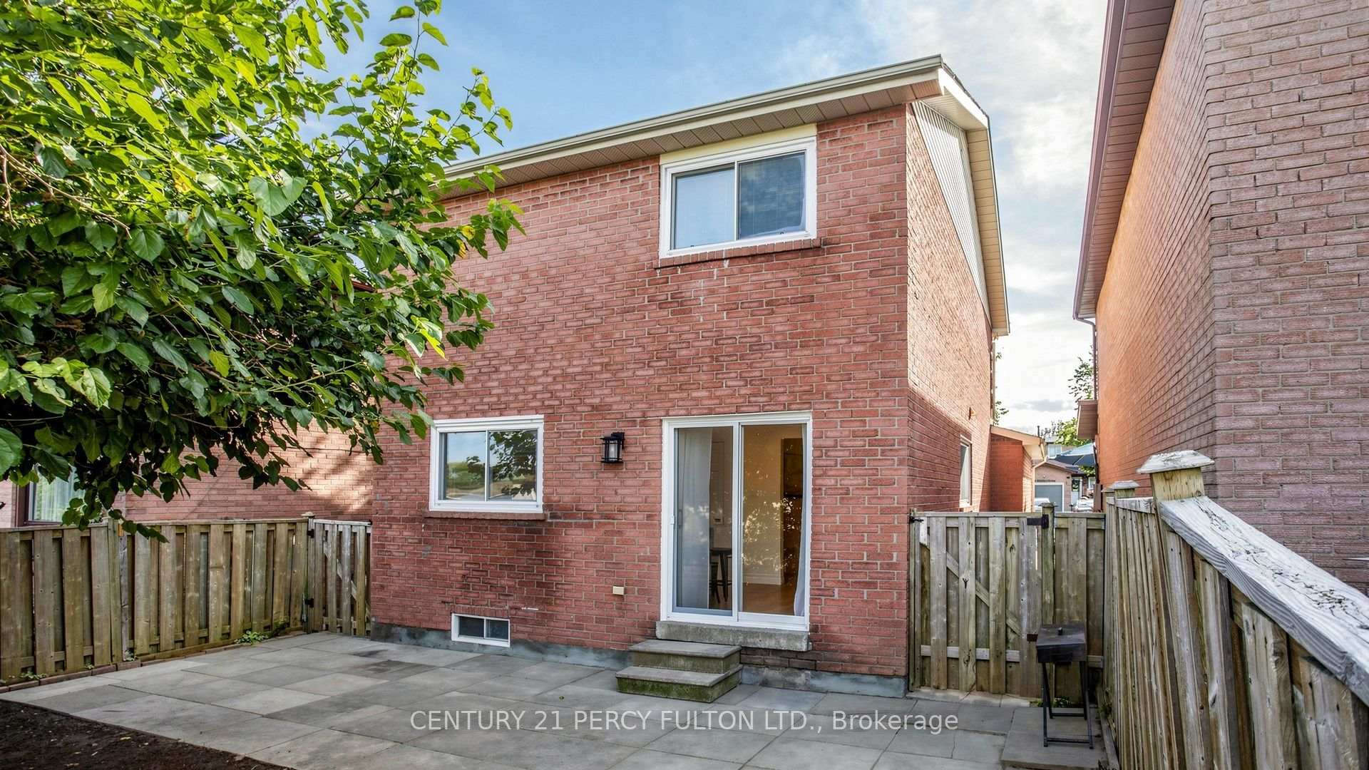 Photo 24 of 17 Harley Drive, Ajax, Central — HOMEH