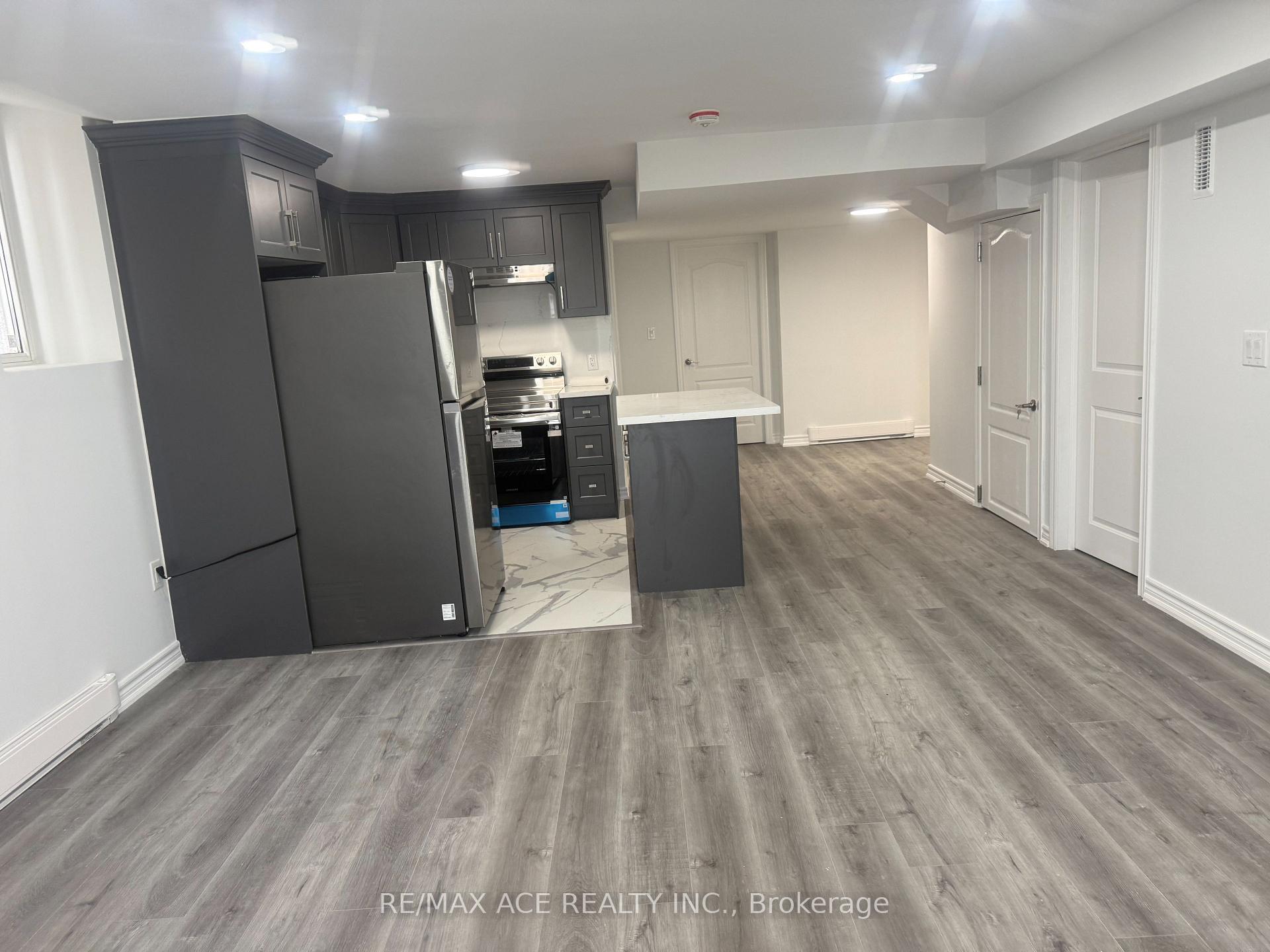 Photo 5 of Unit Bsmt, 2219 Beckman Crescent, Oshawa, Kedron — HOMEH