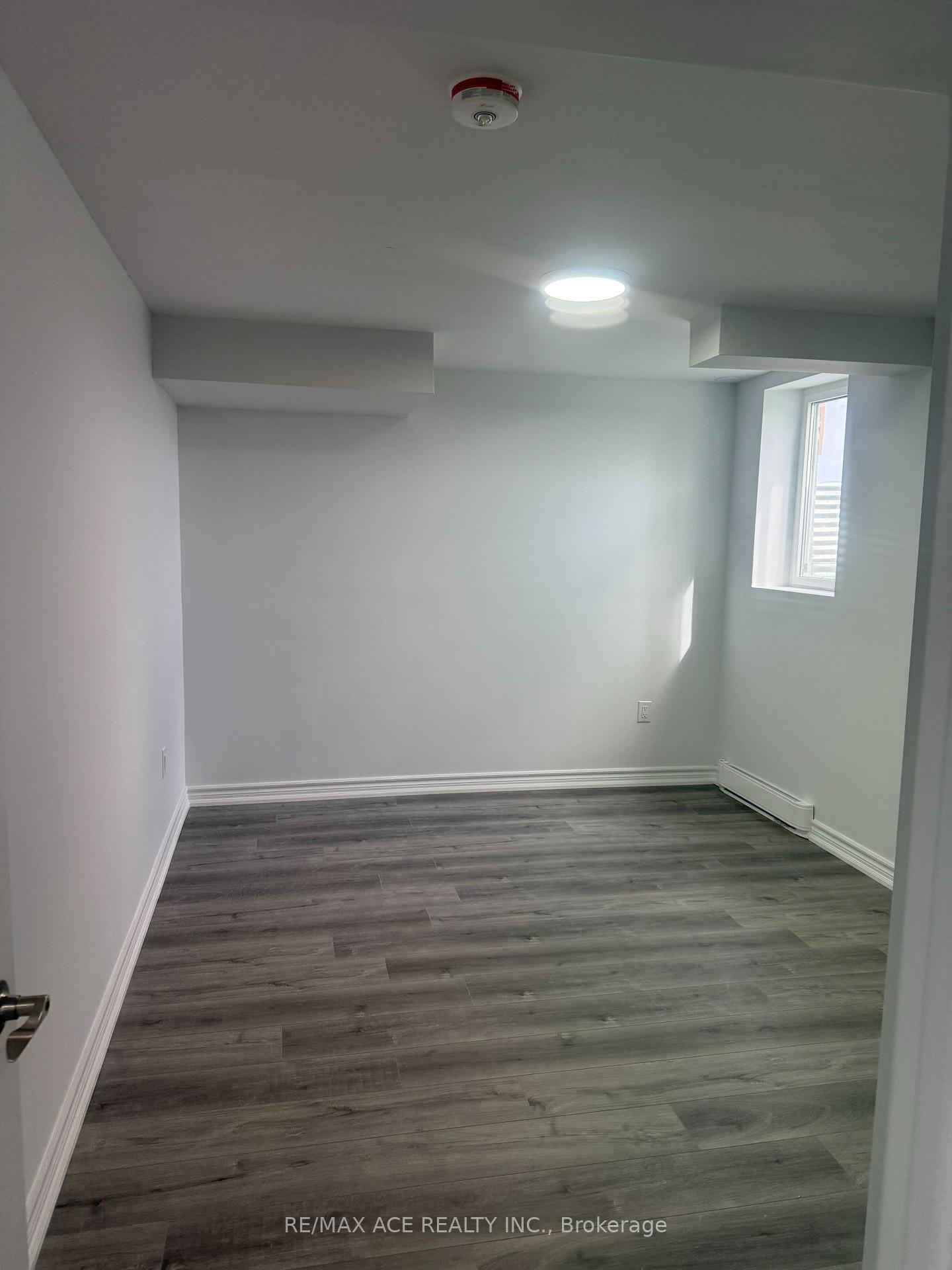 Photo 7 of Unit Bsmt, 2219 Beckman Crescent, Oshawa, Kedron — HOMEH