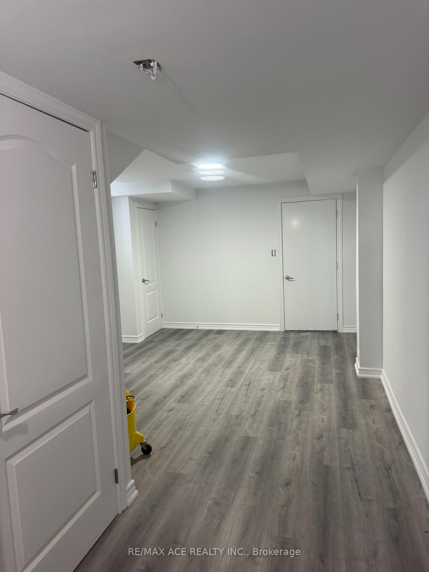 Photo 12 of Unit Bsmt, 2219 Beckman Crescent, Oshawa, Kedron — HOMEH