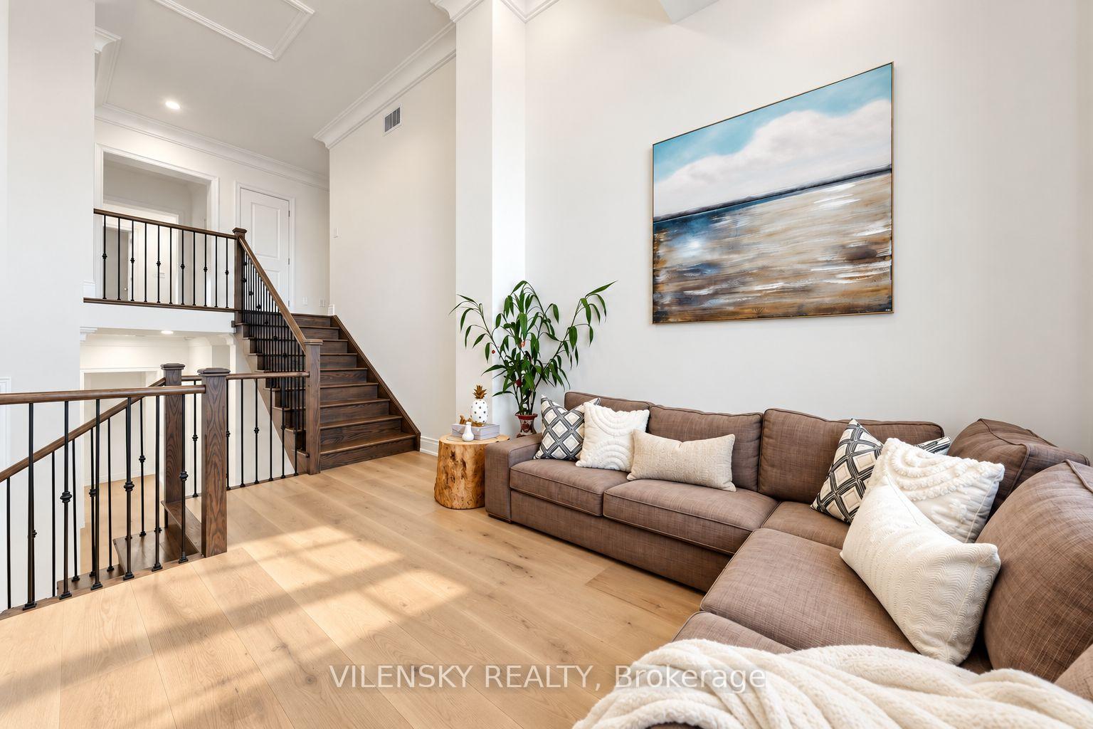 Photo 20 of 37 Scuffler Drive, Vaughan, Patterson — HOMEH