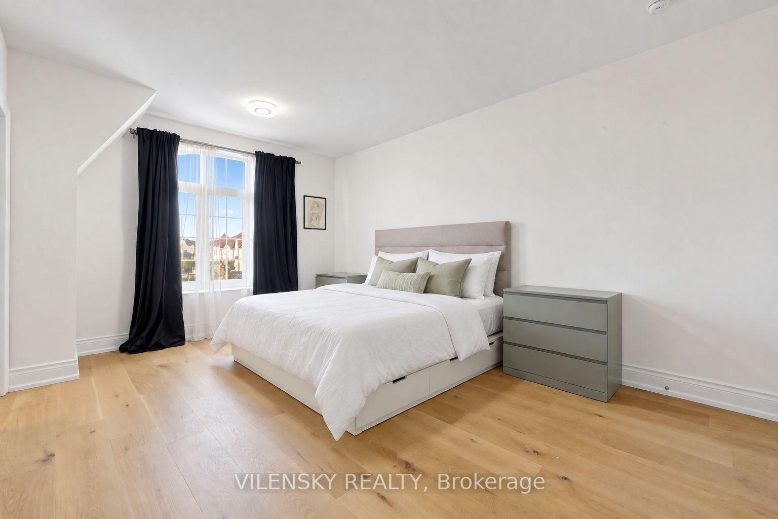 Photo 31 of 37 Scuffler Drive, Vaughan, Patterson — HOMEH