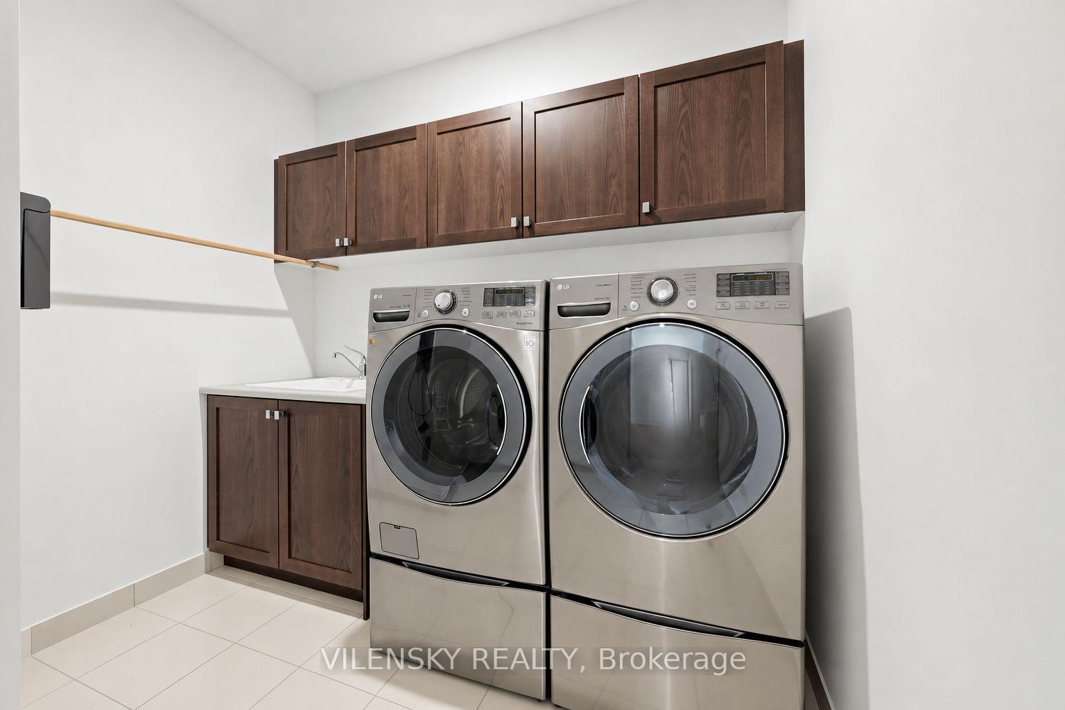 Photo 39 of 37 Scuffler Drive, Vaughan, Patterson — HOMEH