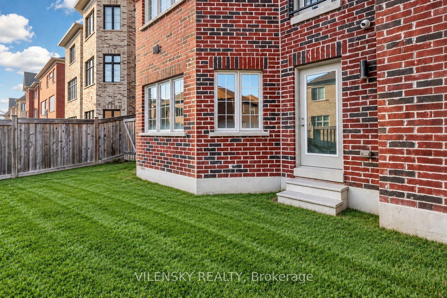 Photo 46 of 37 Scuffler Drive, Vaughan, Patterson — HOMEH