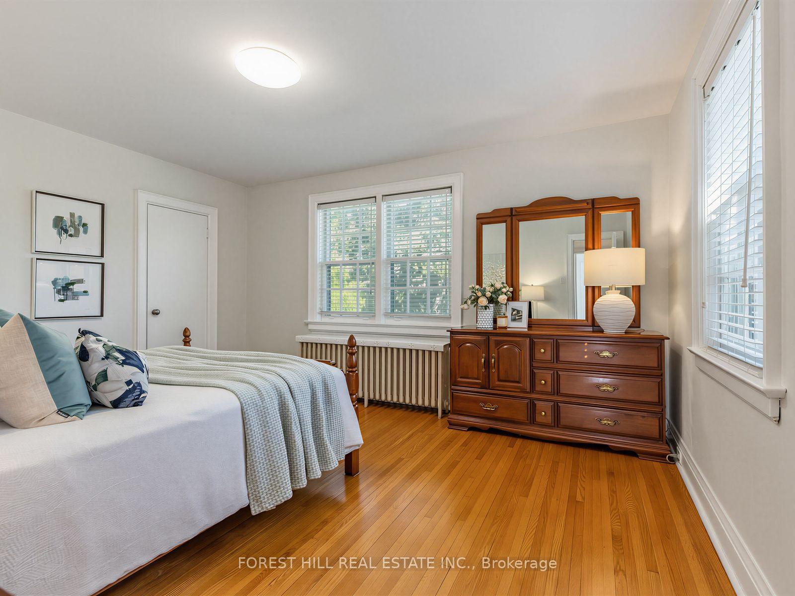 Photo 14 of 28 Castle Knock Road, Toronto, Lawrence Park South — HOMEH