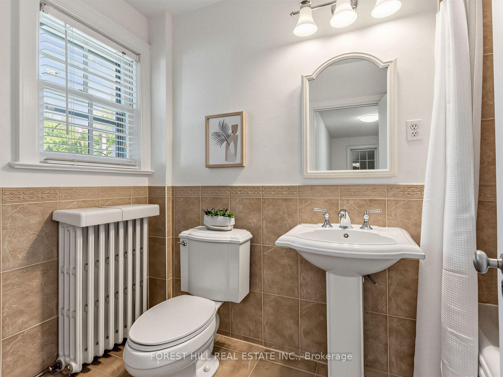 Photo 21 of 28 Castle Knock Road, Toronto, Lawrence Park South — HOMEH