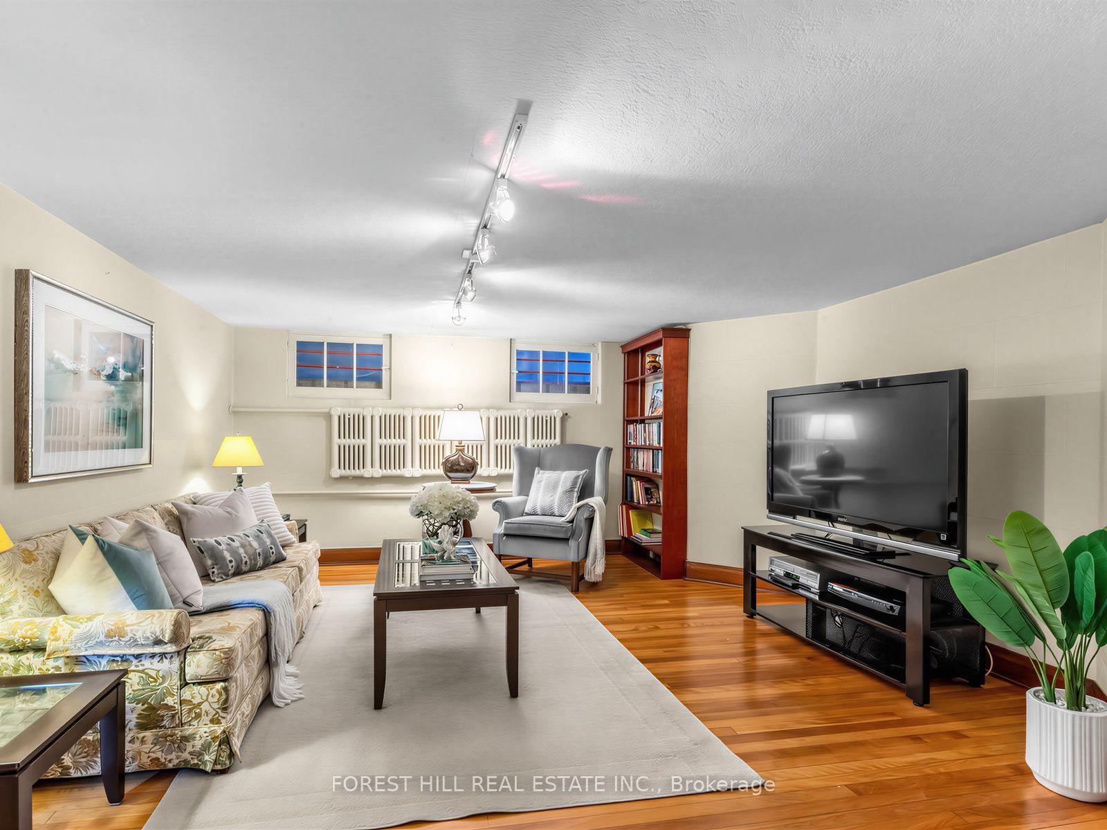 Photo 23 of 28 Castle Knock Road, Toronto, Lawrence Park South — HOMEH