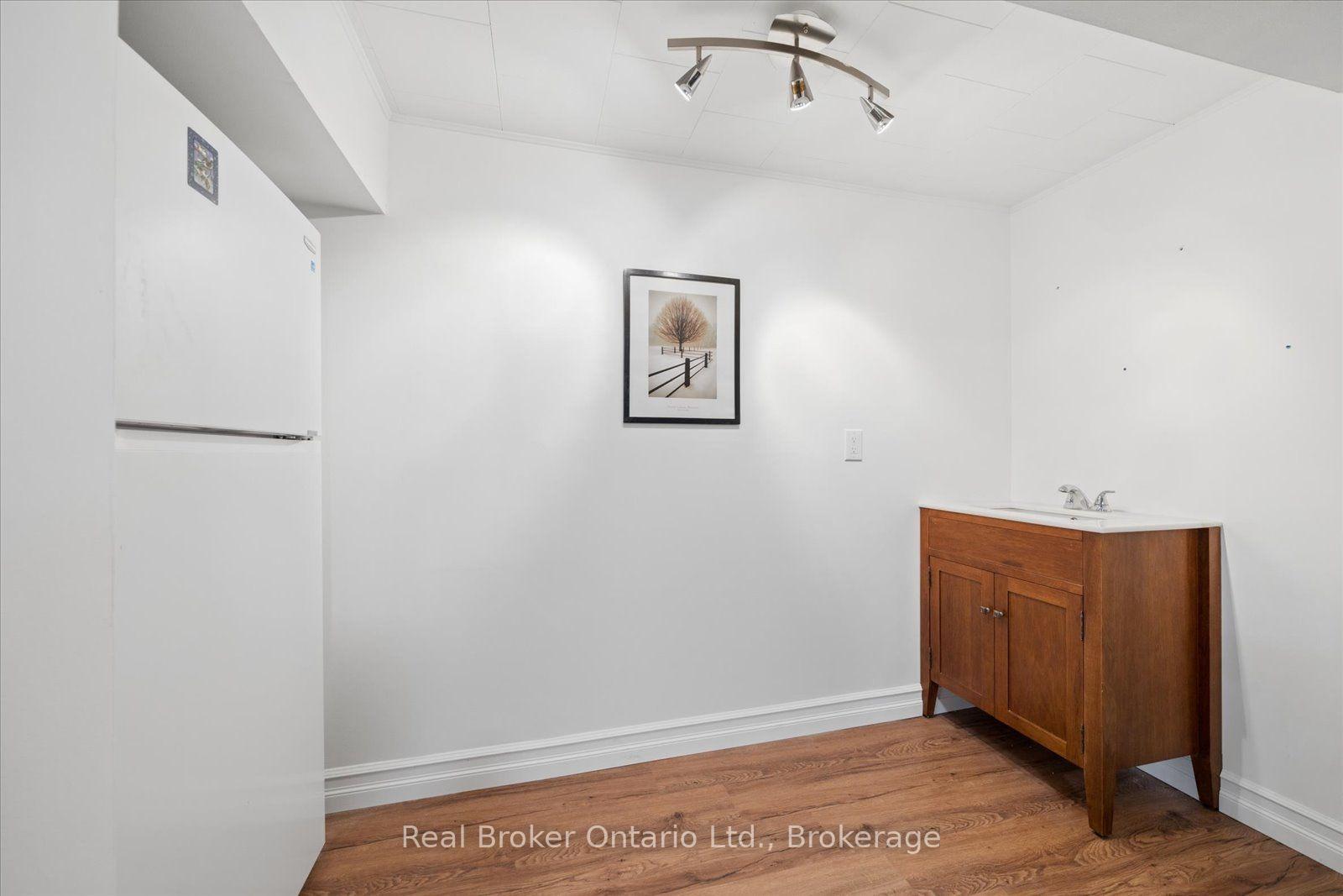 Photo 34 of 210 Patricia Crescent, Selwyn — HOMEH