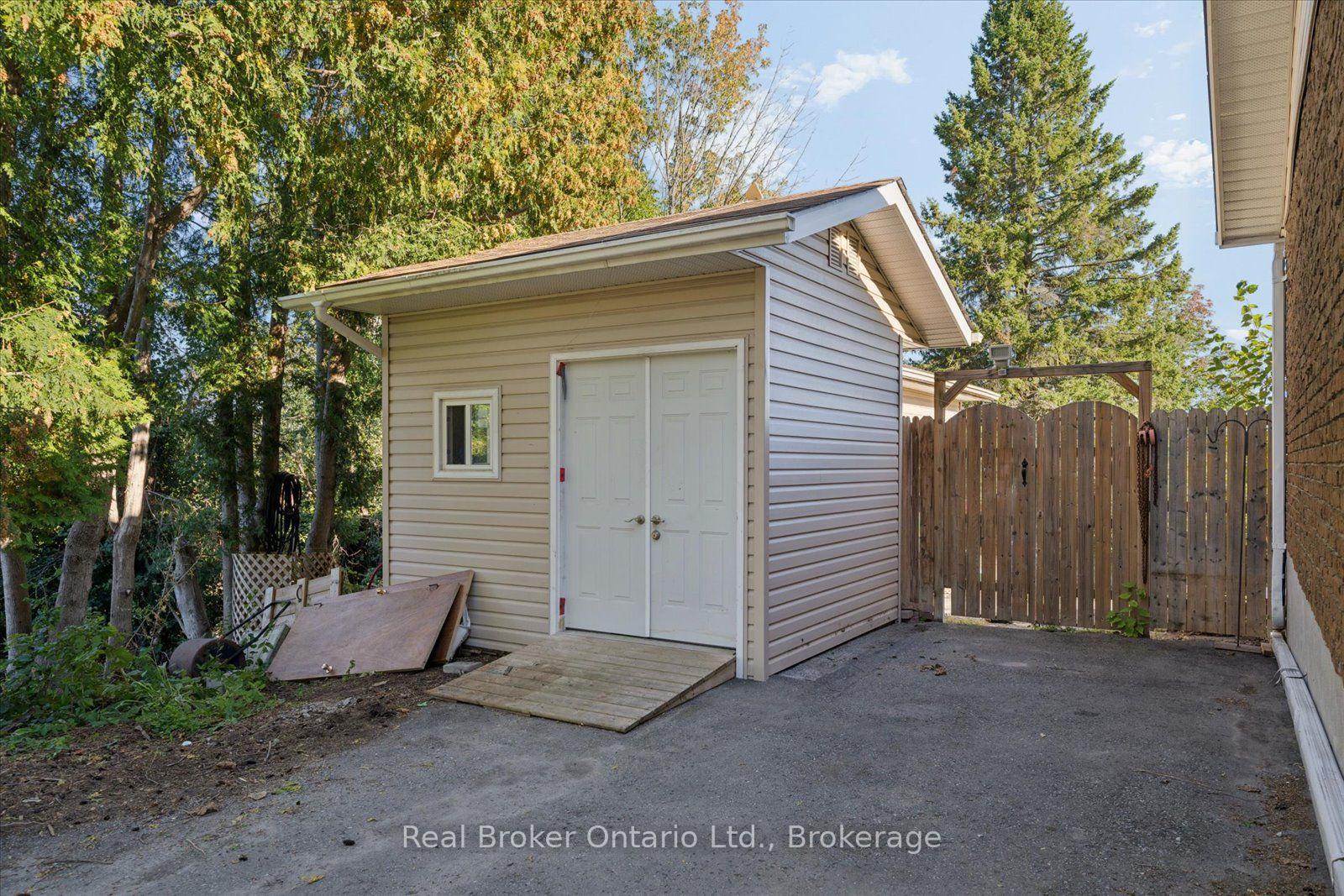 Photo 36 of 210 Patricia Crescent, Selwyn — HOMEH