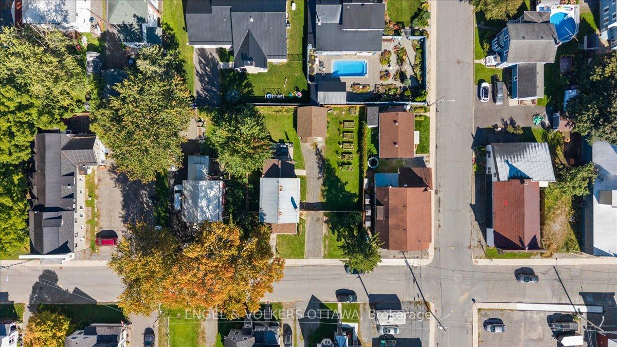 Photo 32 of 57 King Street, North Dundas, Chesterville — HOMEH