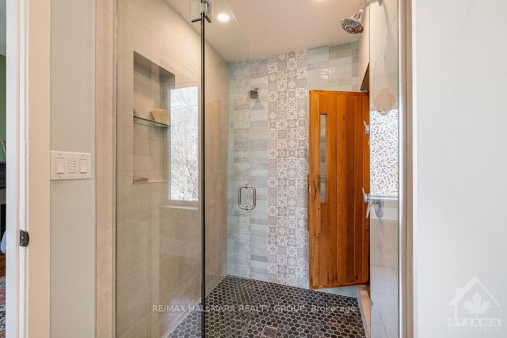 Photo 25 of 252 Daly Avenue, Ottawa, Sandy Hill — HOMEH