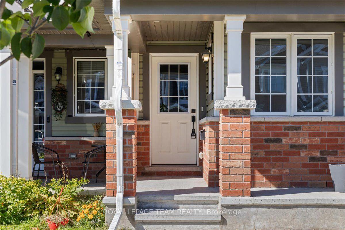 Photo 2 of 340 Song Sparrow Street, Ottawa, Barrhaven - Half Moon Bay — HOMEH