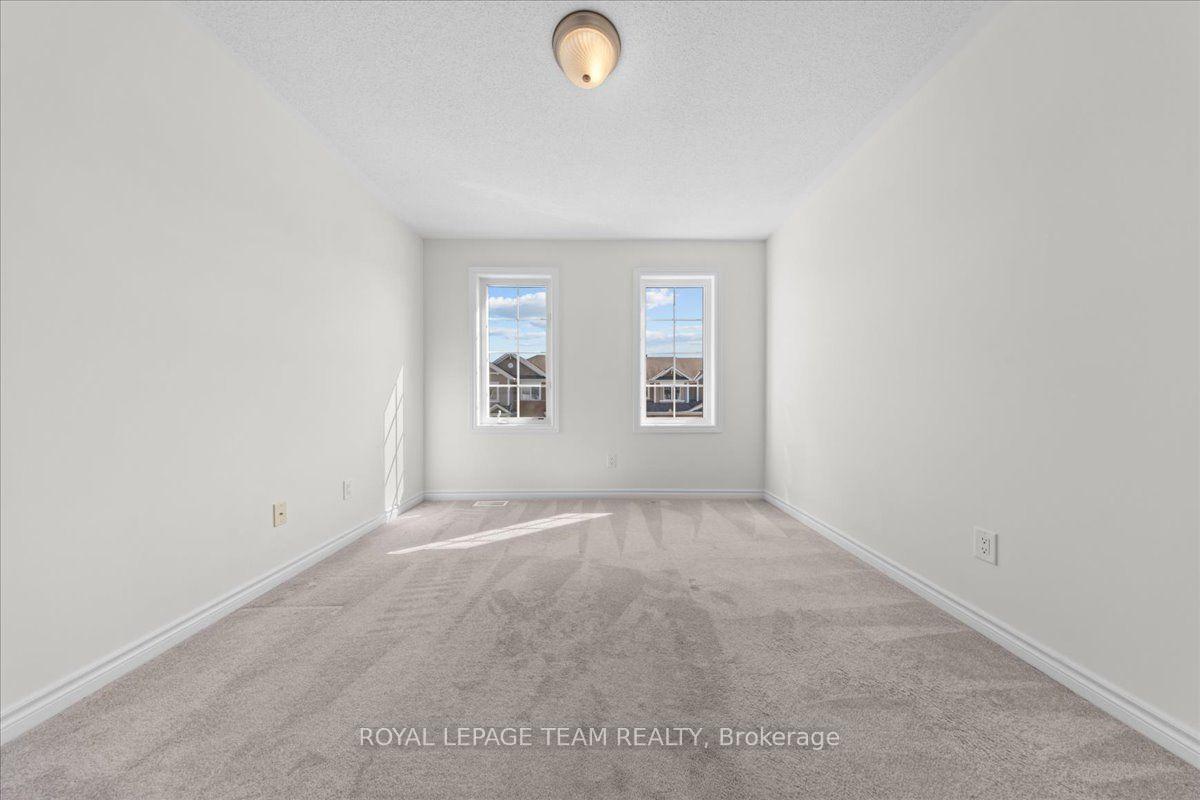 Photo 13 of 340 Song Sparrow Street, Ottawa, Barrhaven - Half Moon Bay — HOMEH