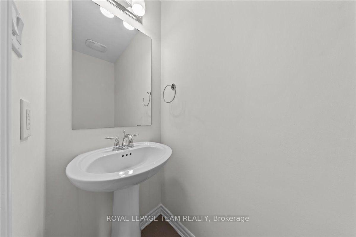 Photo 22 of 340 Song Sparrow Street, Ottawa, Barrhaven - Half Moon Bay — HOMEH