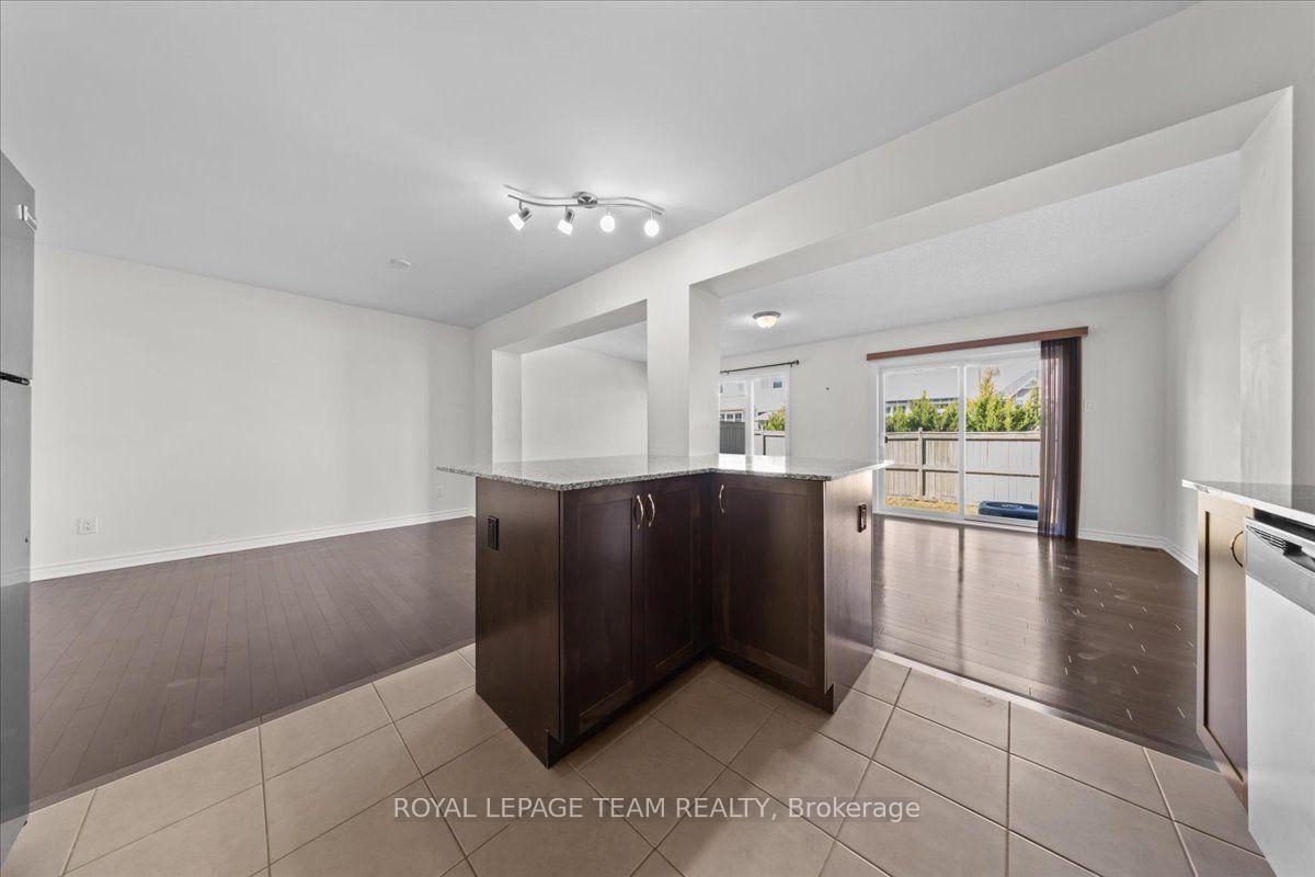 Photo 23 of 340 Song Sparrow Street, Ottawa, Barrhaven - Half Moon Bay — HOMEH