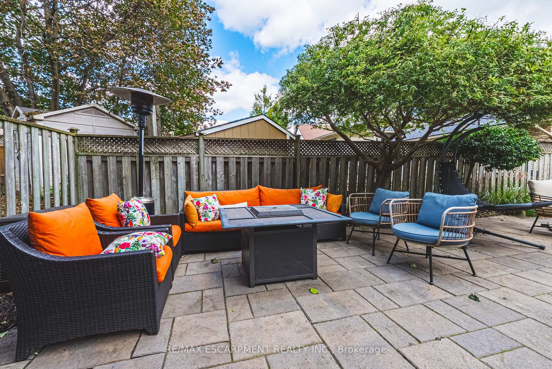 Photo 44 of 581 Holly Hill Crescent, Burlington, Freeman — HOMEH