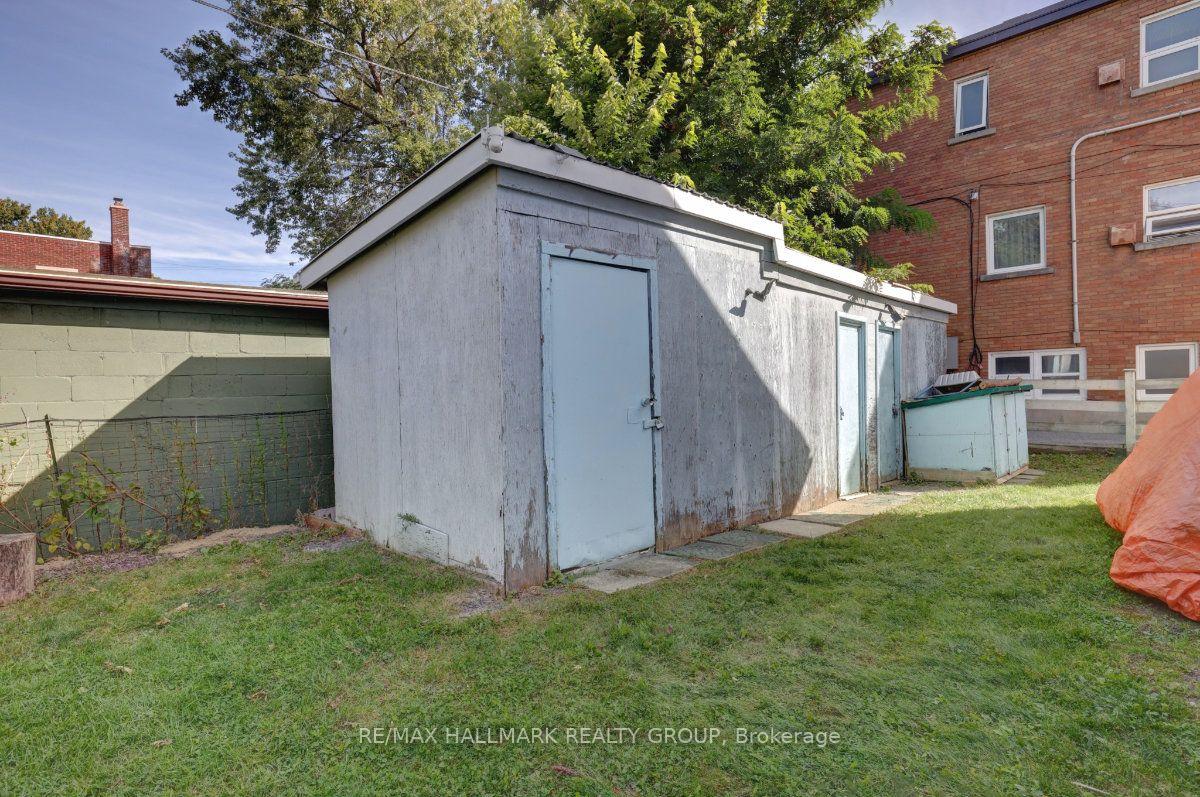 Photo 13 of 25 Wright Street, Ottawa, Overbrook — HOMEH