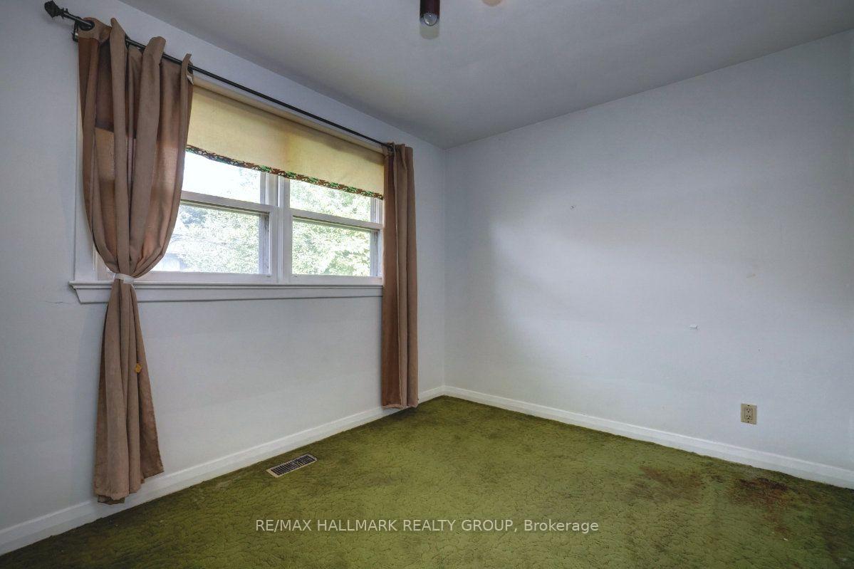 Photo 26 of 23 Wright Street, Ottawa, Overbrook — HOMEH