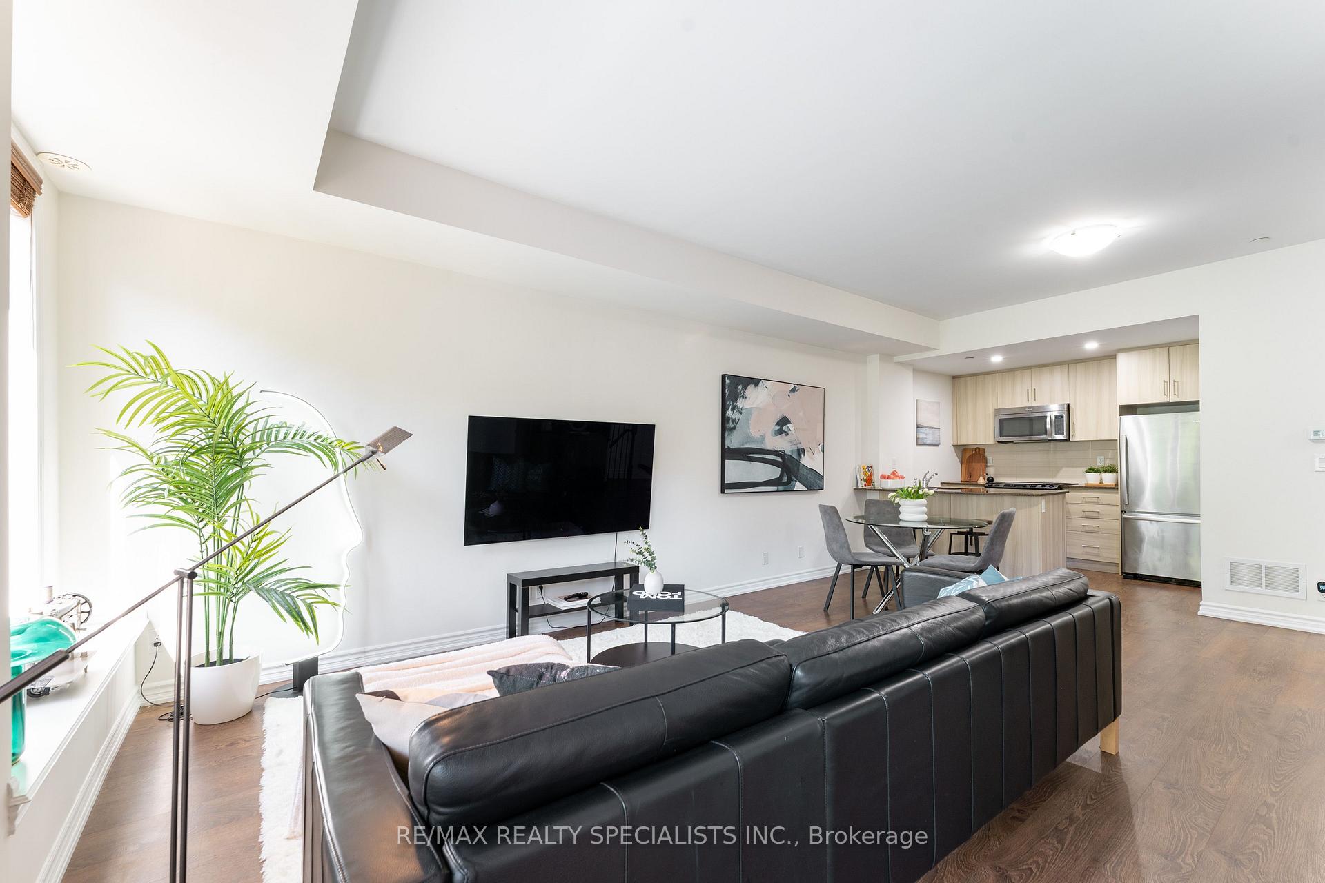 Photo of Unit 34, 120 Twenty Fourth Street
