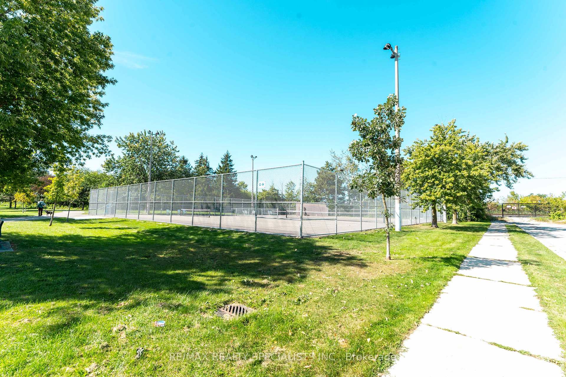 Photo 26 of Unit 34, 120 Twenty Fourth Street, Etobicoke, Long Branch — HOMEH