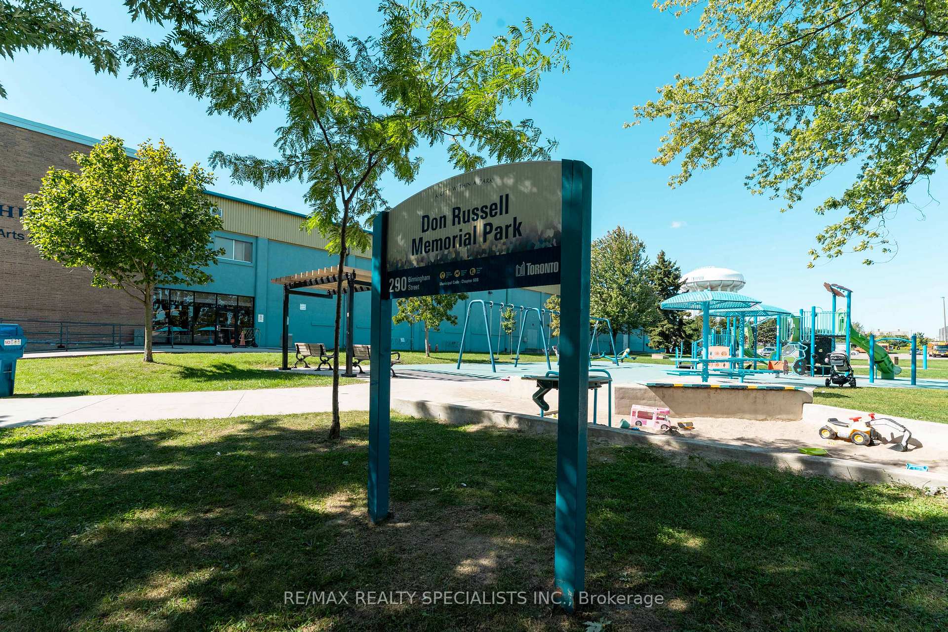 Photo 31 of Unit 34, 120 Twenty Fourth Street, Etobicoke, Long Branch — HOMEH