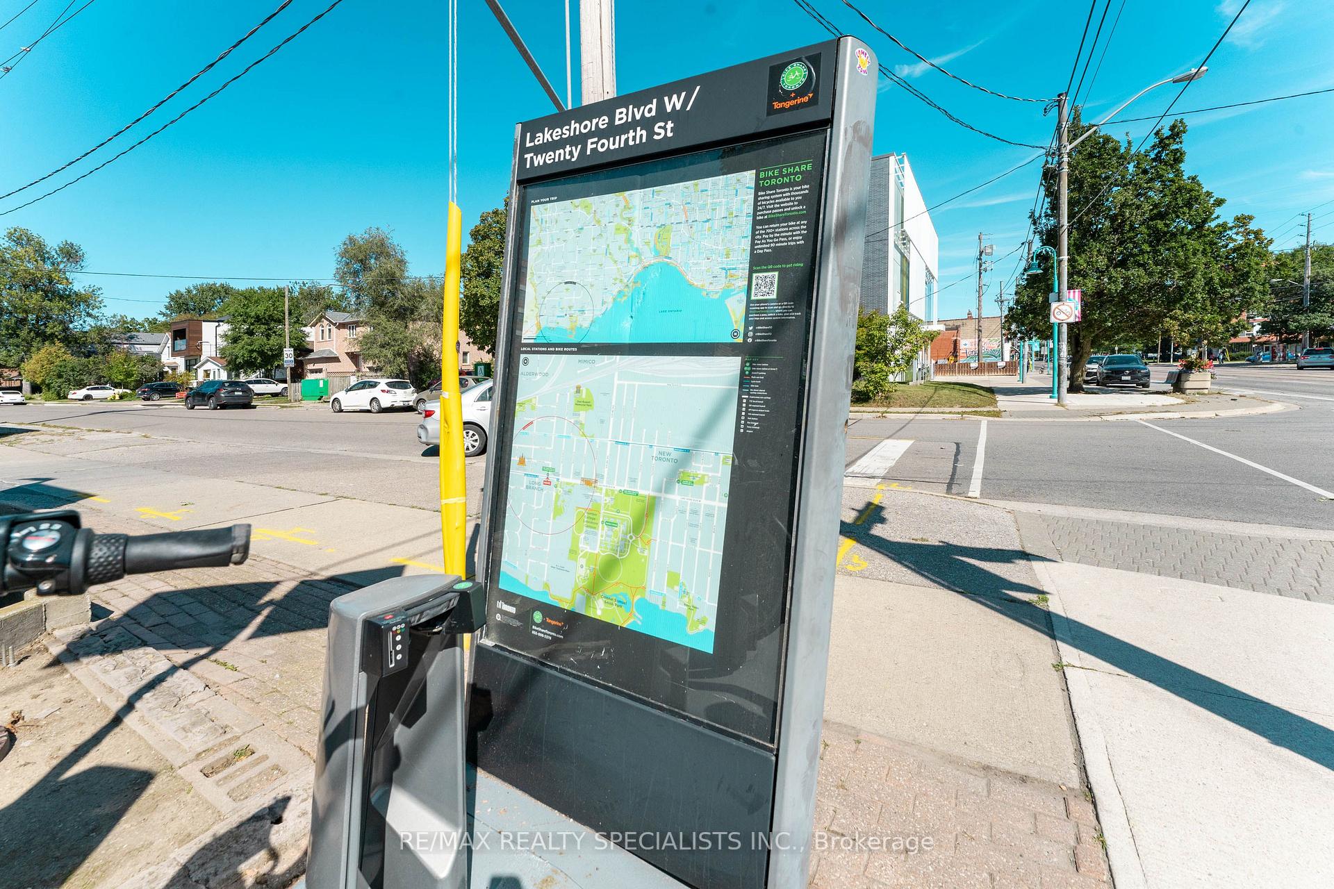 Photo 33 of Unit 34, 120 Twenty Fourth Street, Etobicoke, Long Branch — HOMEH