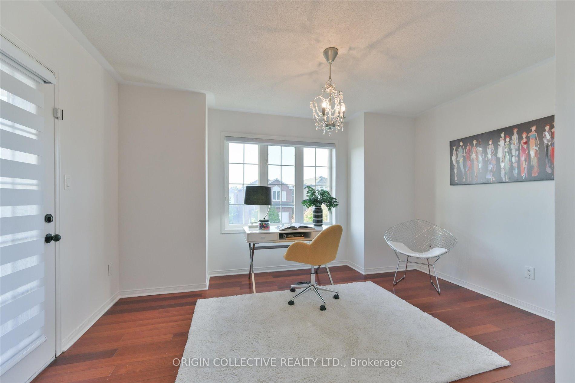 Photo 20 of 156 Monteith Crescent, Vaughan, Maple — HOMEH