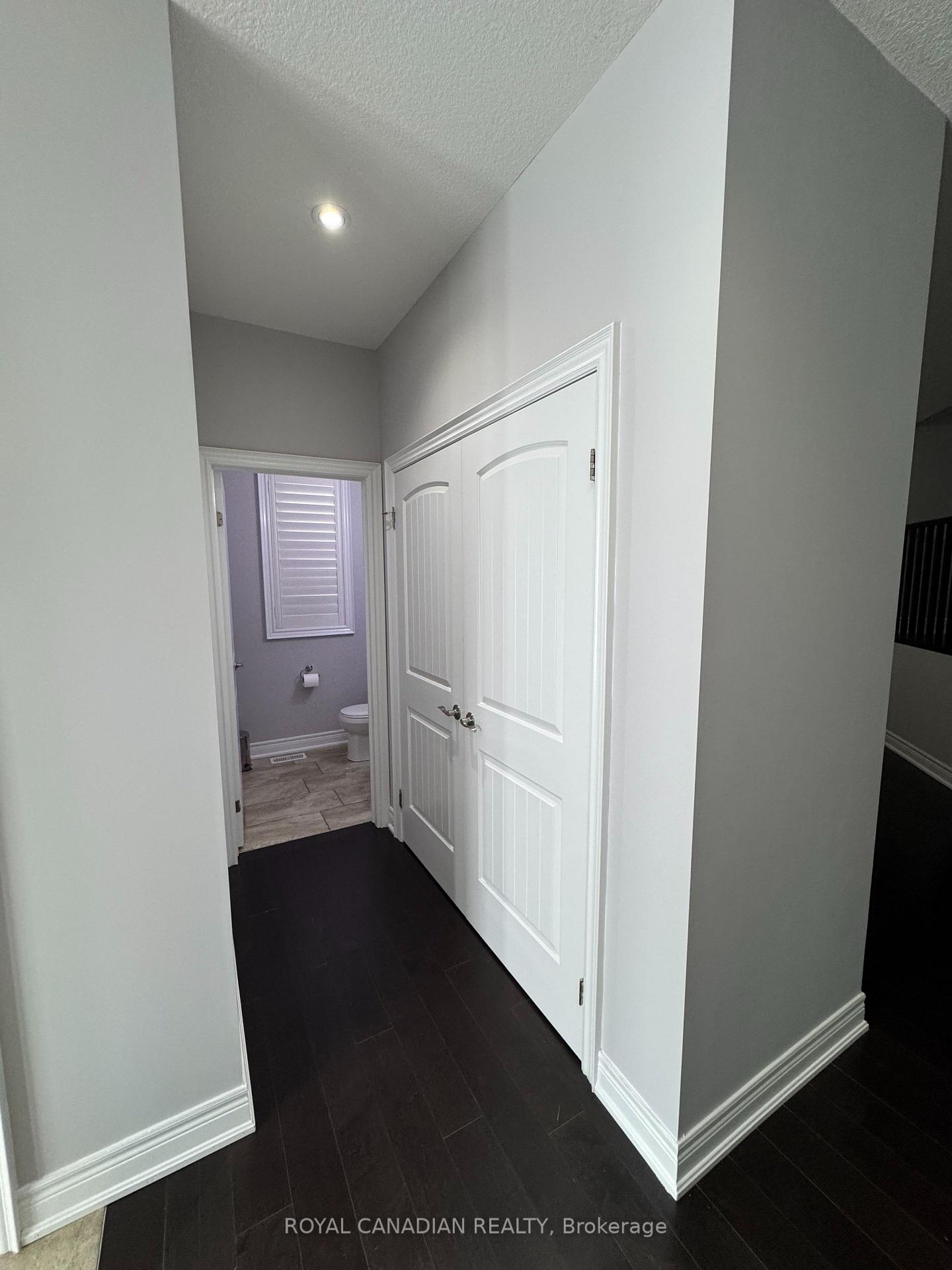 Photo 15 of Unit Upper, 224 Moorland Crescent, Hamilton, Meadowlands — HOMEH