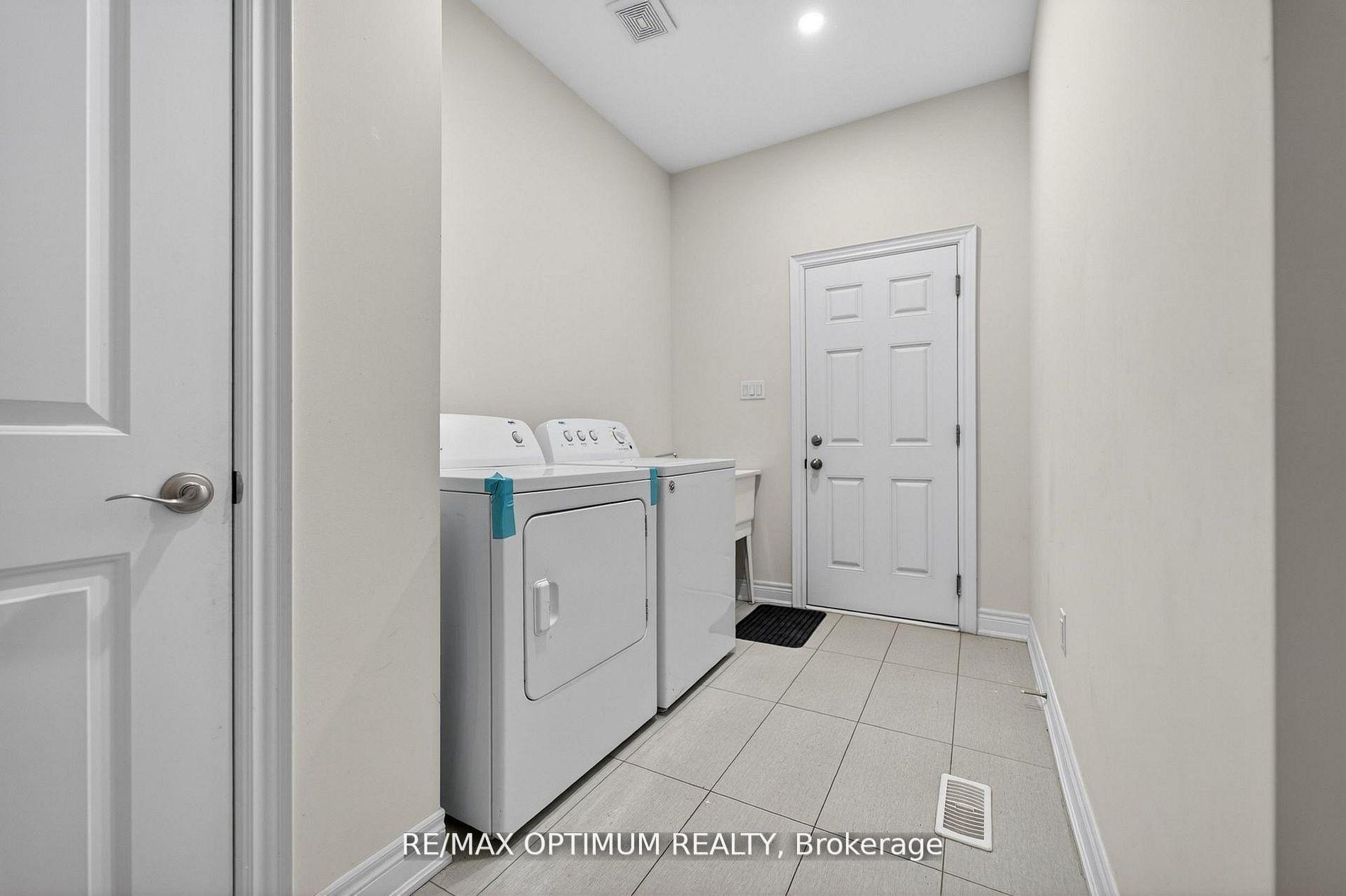 Photo 19 of 5 Blue Silo Way, Brampton, Credit Valley — HOMEH