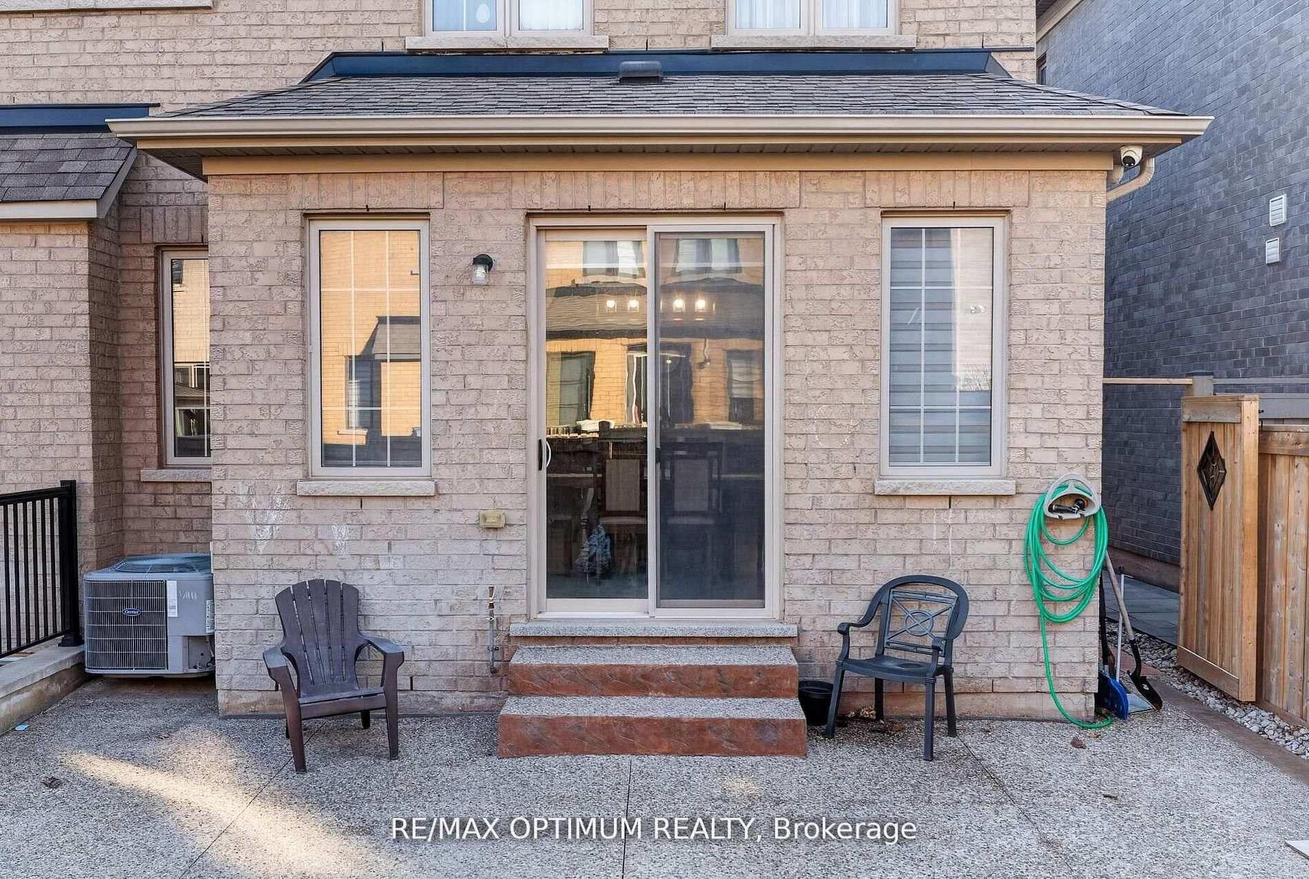 Photo 45 of 5 Blue Silo Way, Brampton, Credit Valley — HOMEH