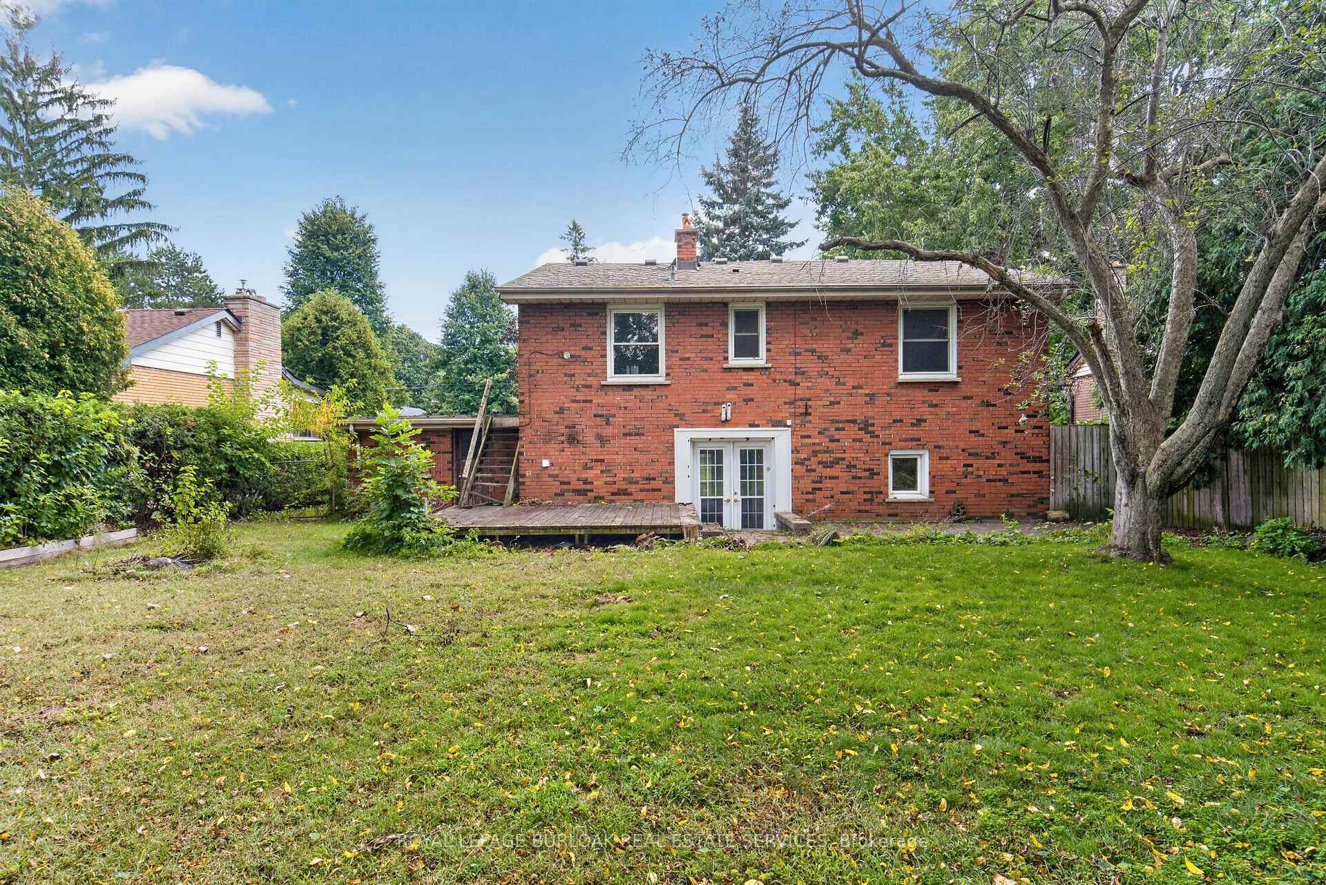Photo 17 of 539 Enfield Road, Burlington, LaSalle — HOMEH