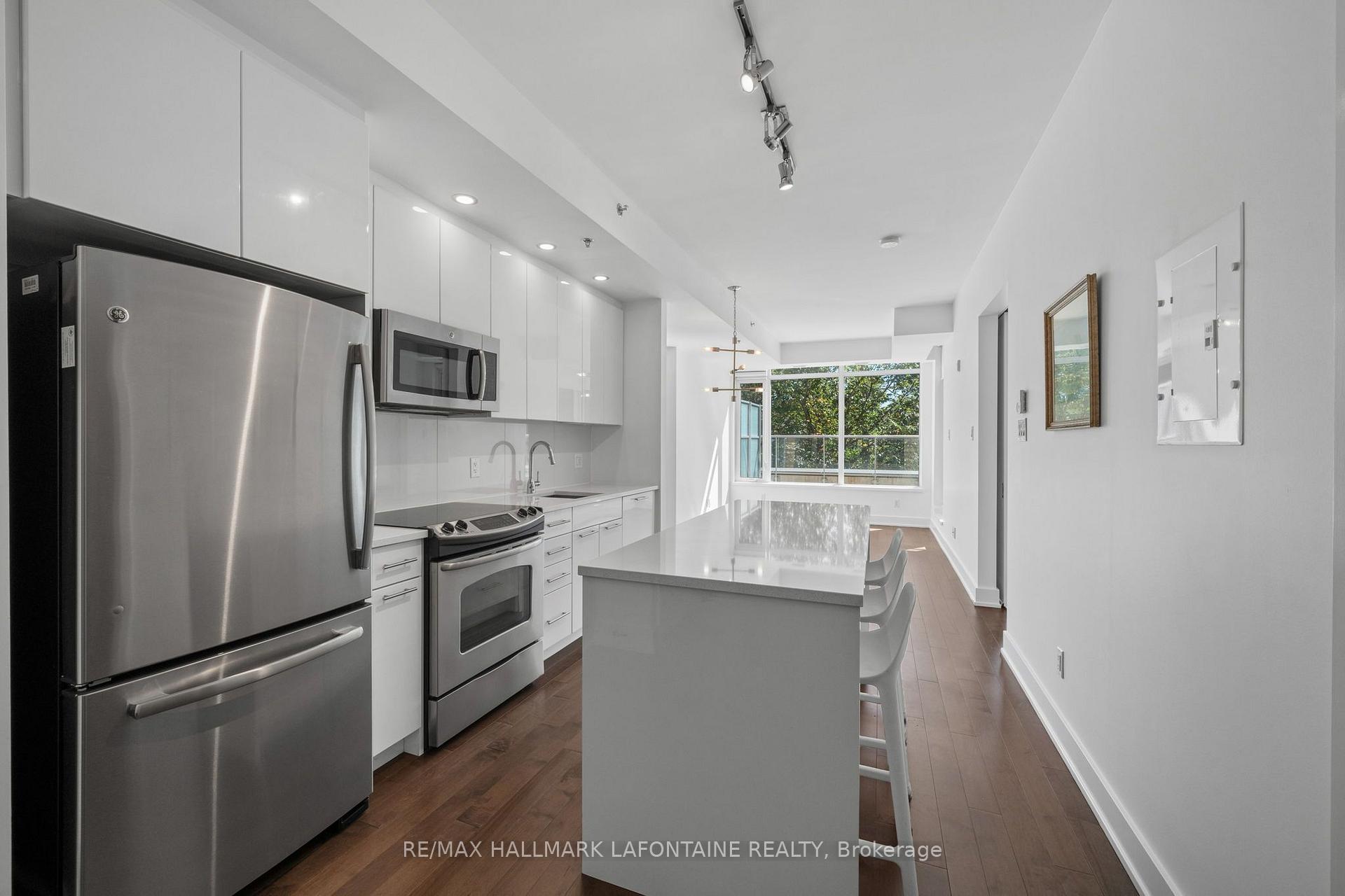 Photo 6 of Unit 204, 88 Richmond Road, Ottawa, Westboro/Hampton Park — HOMEH