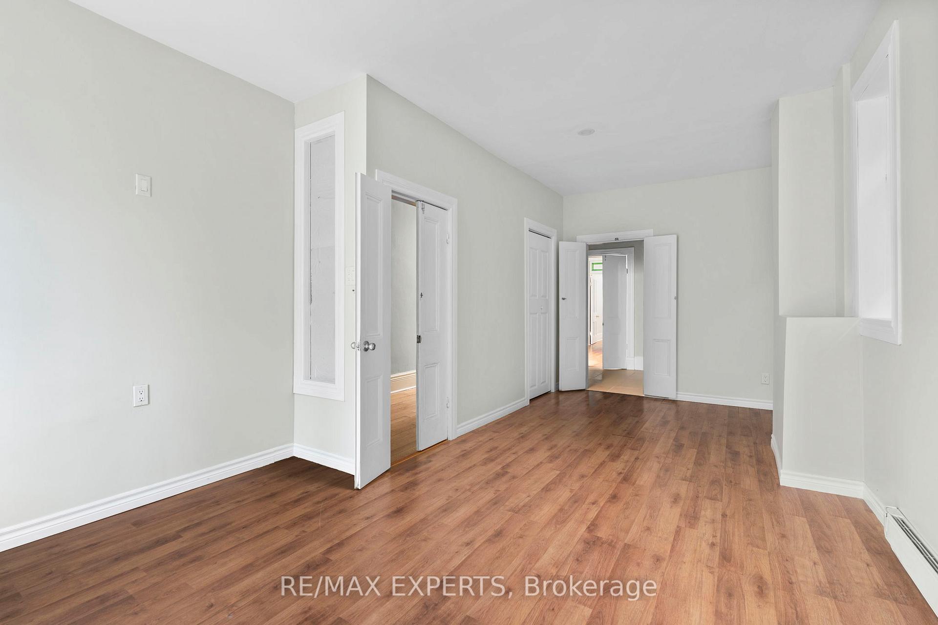 Photo 18 of 382 Bathurst Street, Toronto, Trinity-Bellwoods — HOMEH