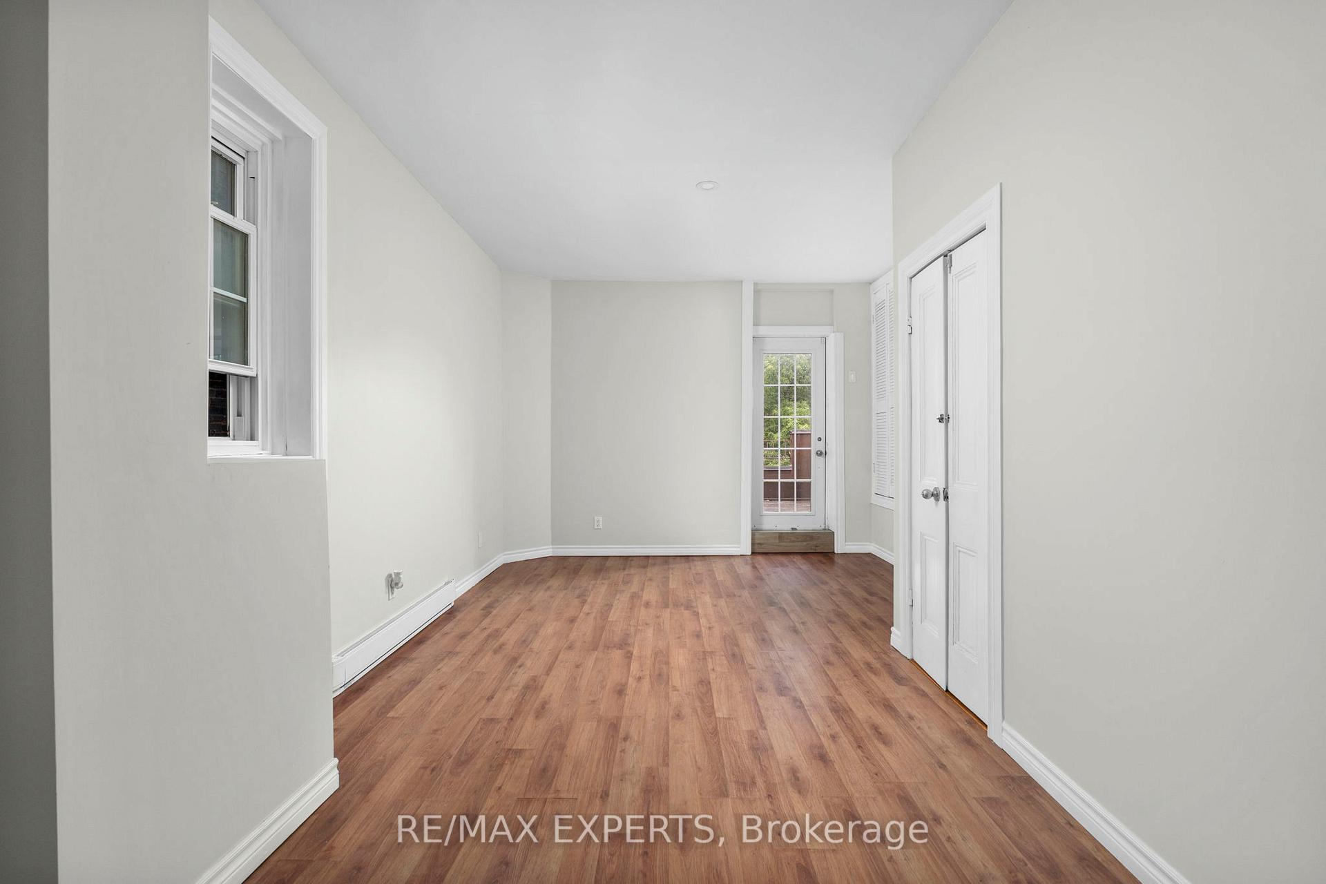 Photo 19 of 382 Bathurst Street, Toronto, Trinity-Bellwoods — HOMEH