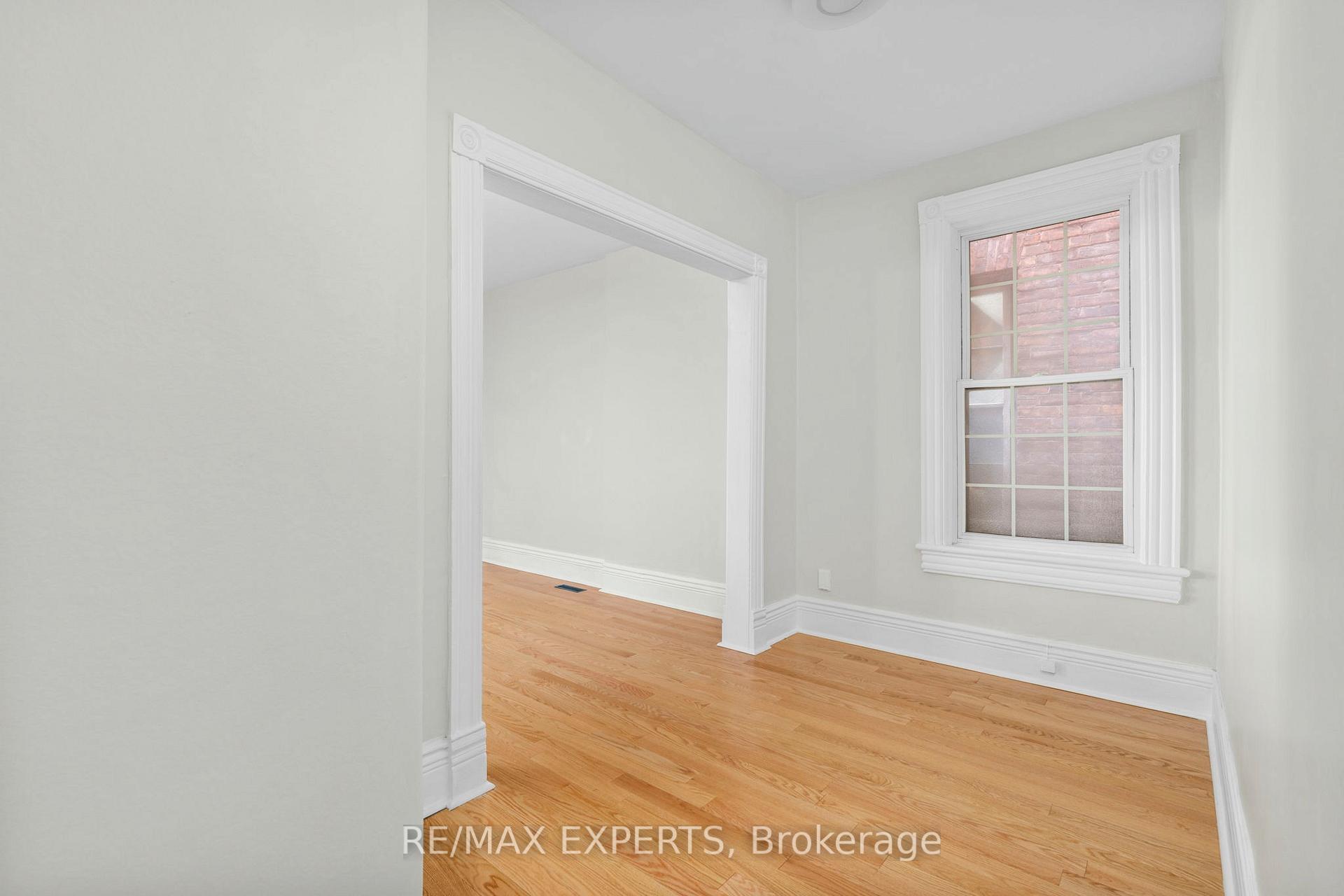 Photo 22 of 382 Bathurst Street, Toronto, Trinity-Bellwoods — HOMEH