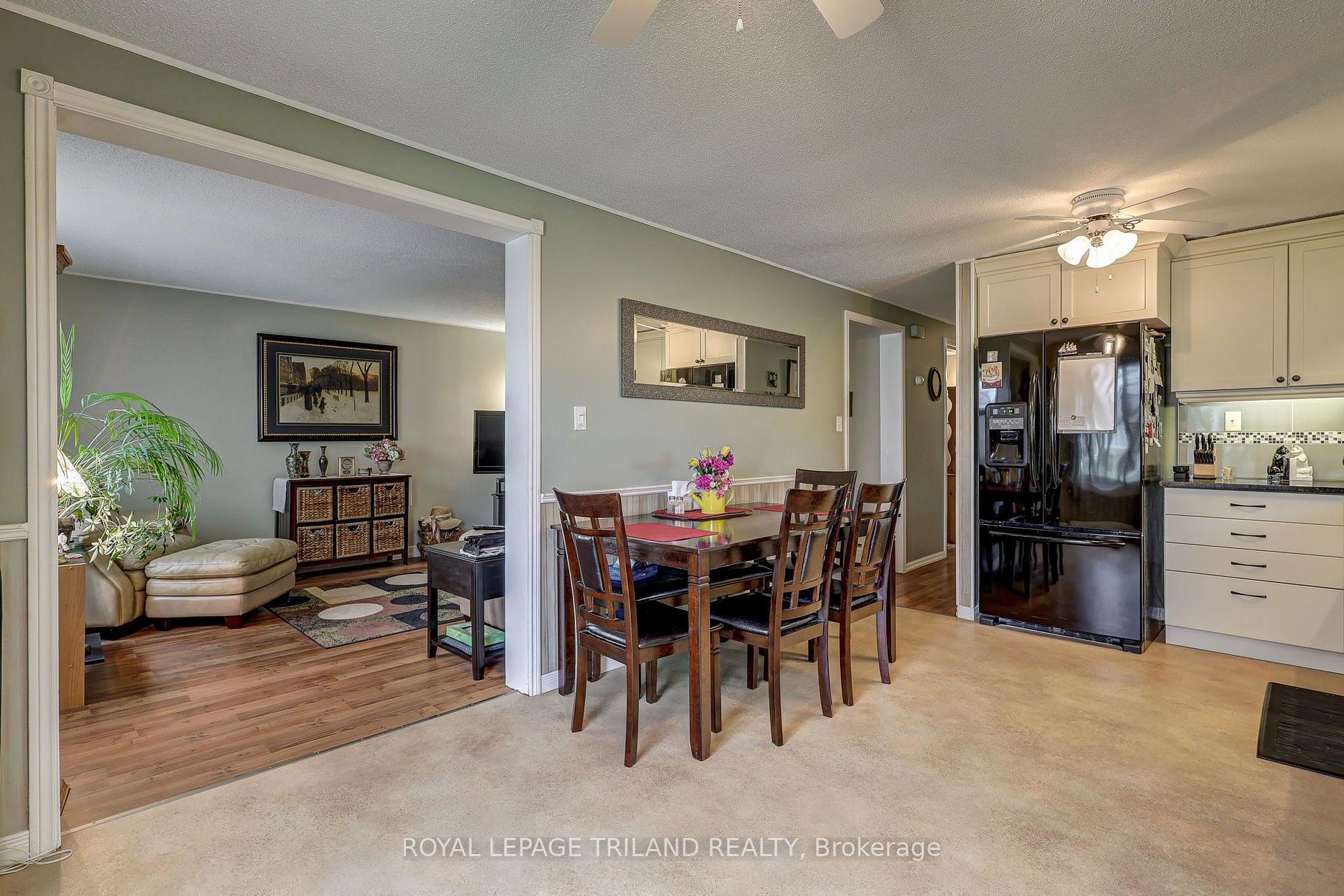 Photo 38 of 58 Vanbuskirk Drive, St. Thomas — HOMEH