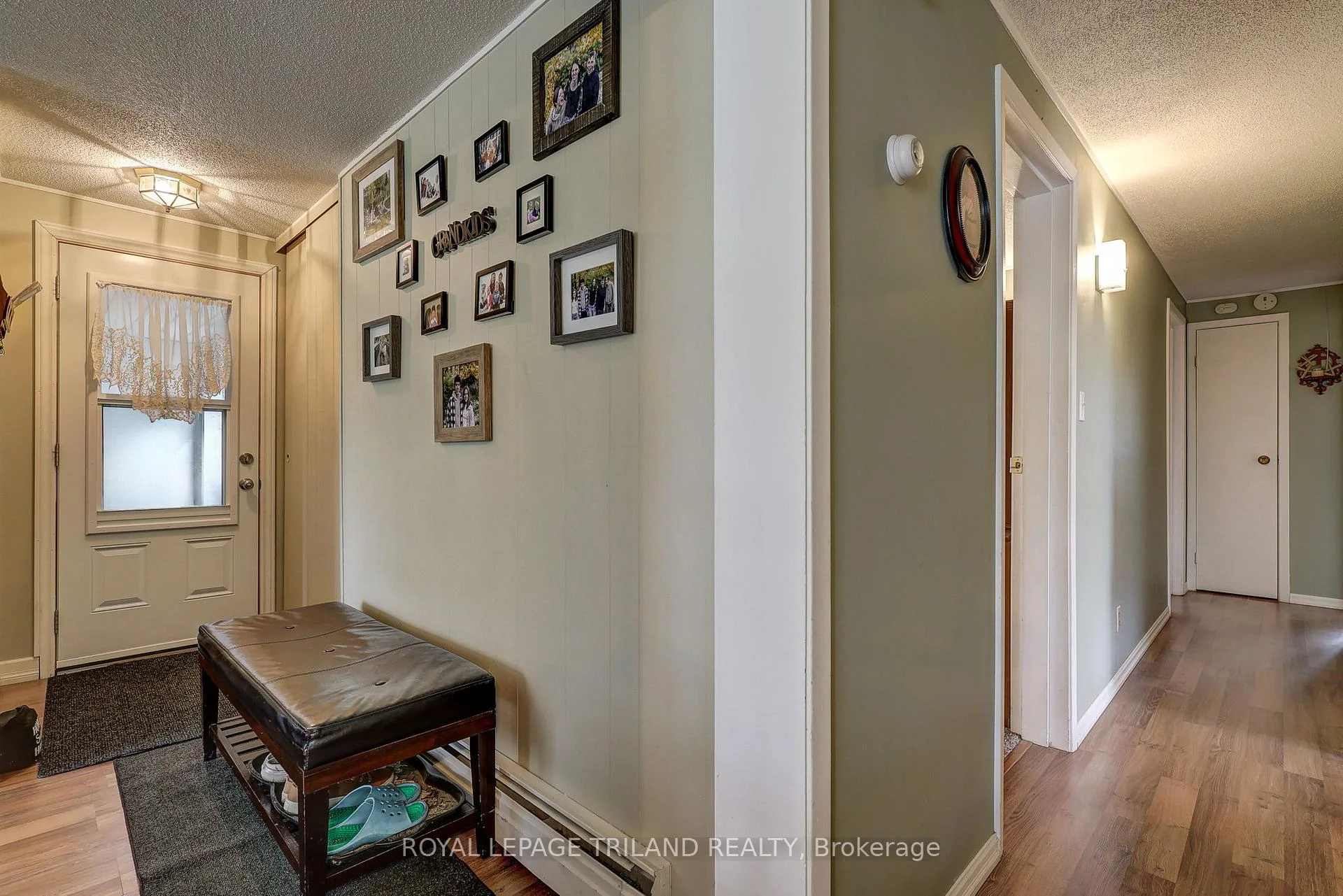 Photo 17 of 58 Vanbuskirk Drive, St. Thomas — HOMEH