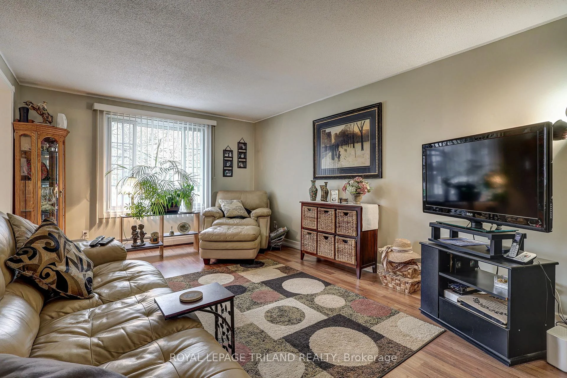 Photo 19 of 58 Vanbuskirk Drive, St. Thomas — HOMEH