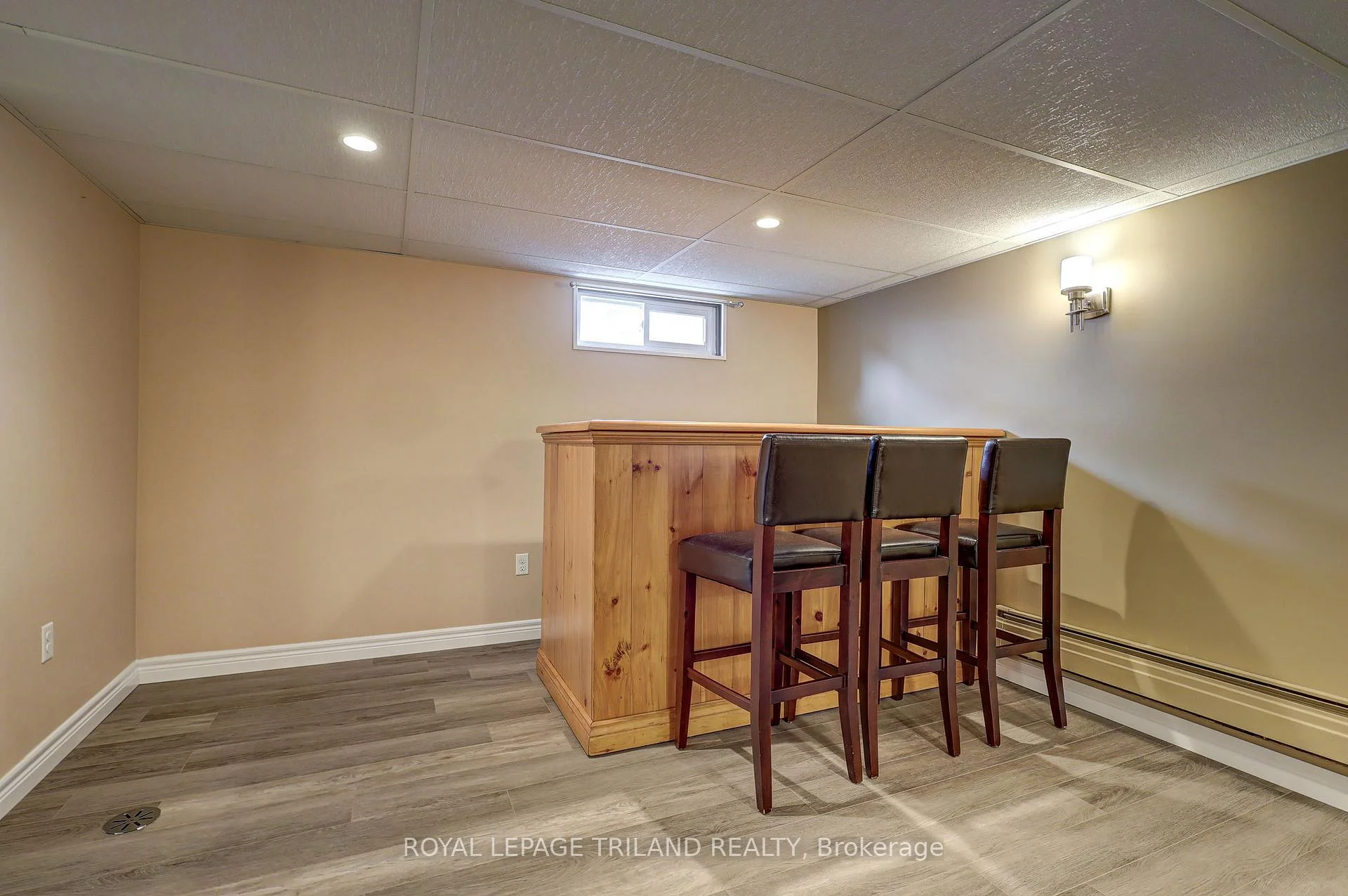 Photo 67 of 58 Vanbuskirk Drive, St. Thomas — HOMEH