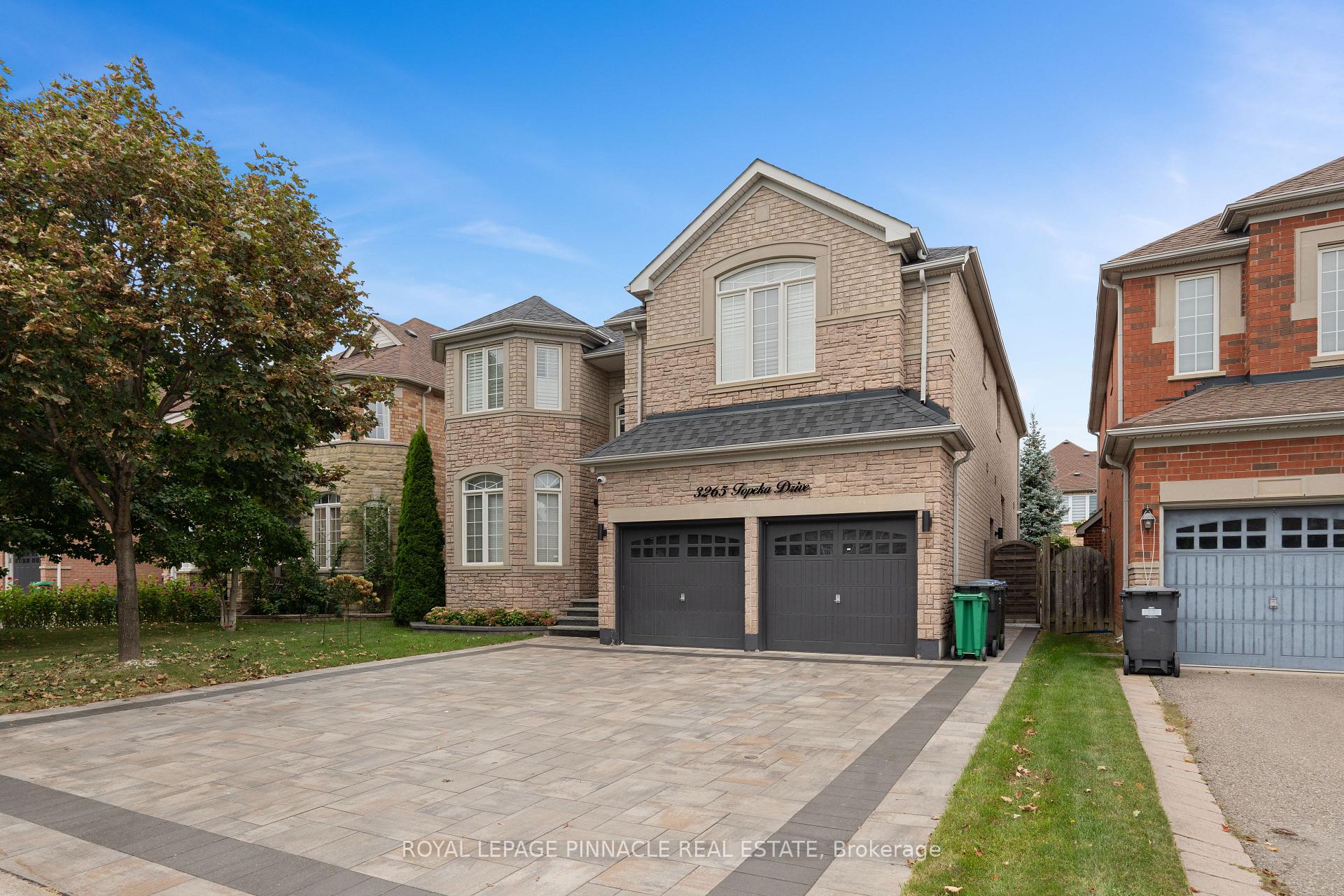Photo 1 of Unit B, 3265 Topeka Drive, Mississauga, Churchill Meadows — HOMEH