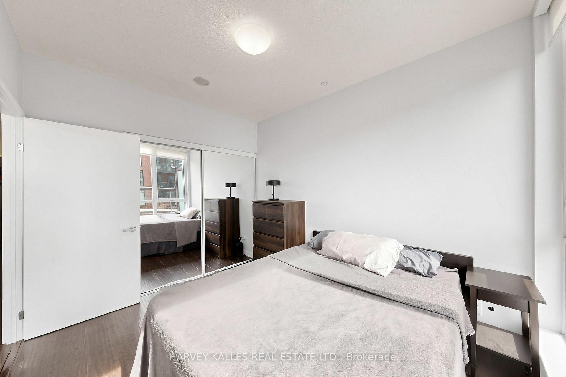 Photo 16 of Unit 419, 55 Regent Park Boulevard, Toronto, Regent Park — HOMEH