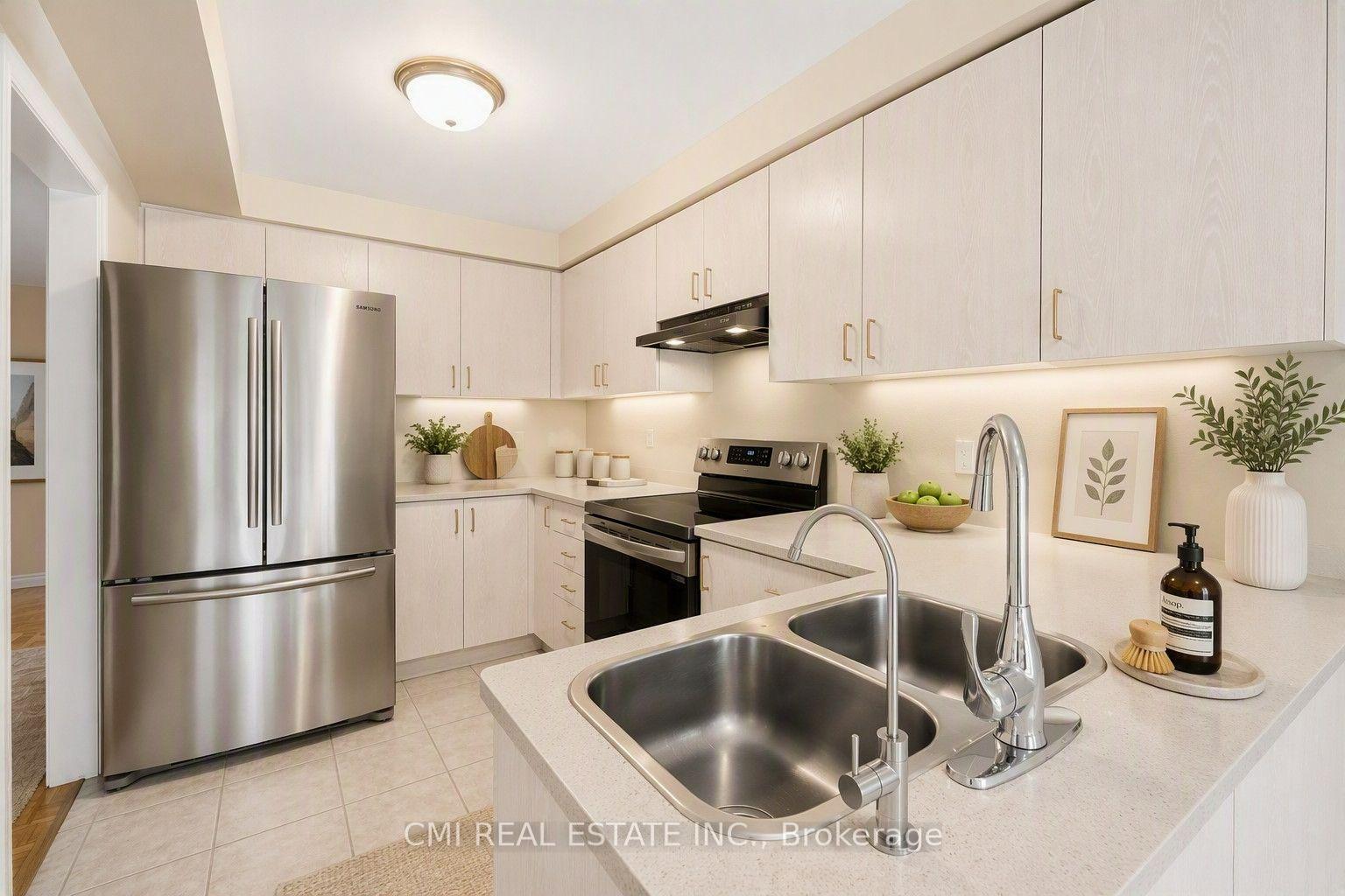 Photo 11 of 8555 Martin Grove Road, Vaughan, West Woodbridge — HOMEH