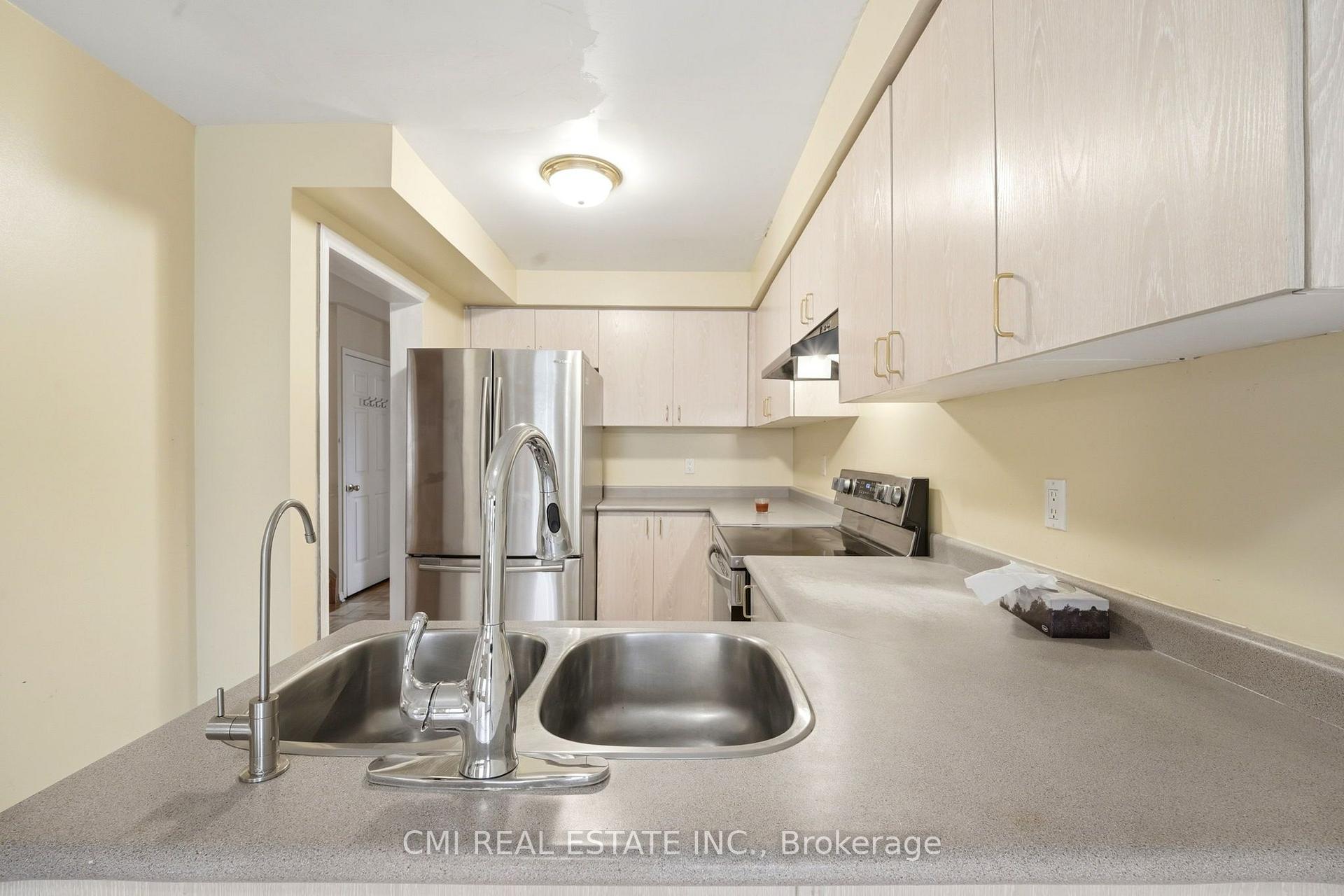 Photo 12 of 8555 Martin Grove Road, Vaughan, West Woodbridge — HOMEH