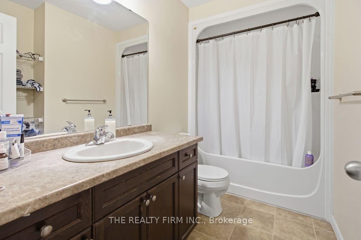 Photo 11 of Unit 17, 2635 Bateman Trail, London, South W — HOMEH