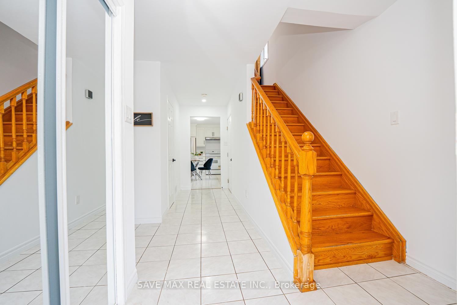 Photo 5 of 336 Imperial Road S, Guelph, Willow West/Sugarbush/West Acres — HOMEH