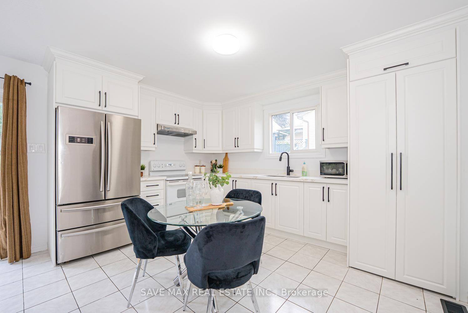 Photo 12 of 336 Imperial Road S, Guelph, Willow West/Sugarbush/West Acres — HOMEH