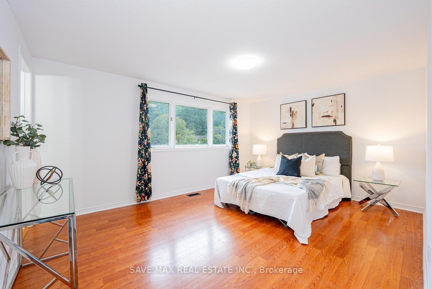 Photo 17 of 336 Imperial Road S, Guelph, Willow West/Sugarbush/West Acres — HOMEH