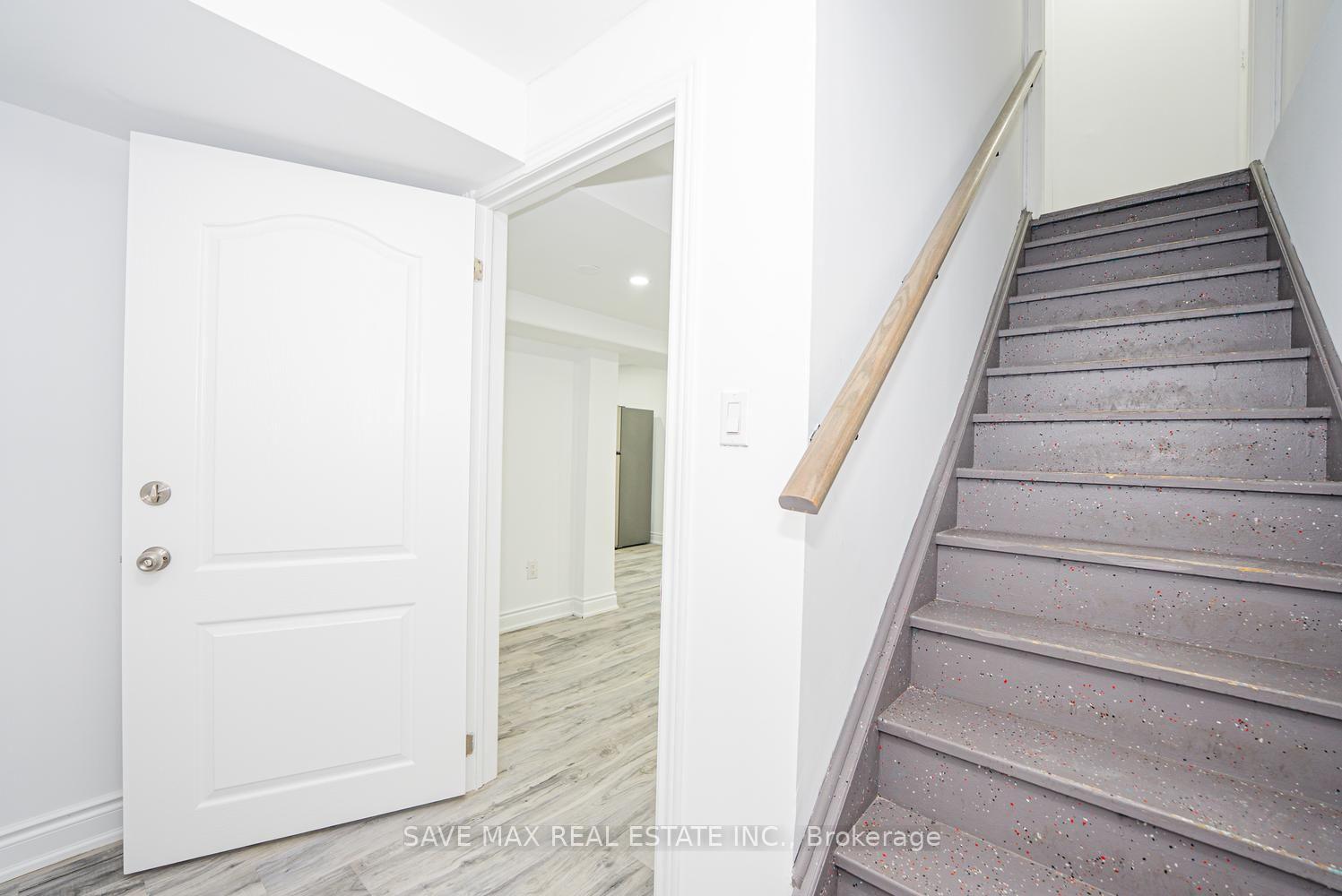 Photo 28 of 336 Imperial Road S, Guelph, Willow West/Sugarbush/West Acres — HOMEH