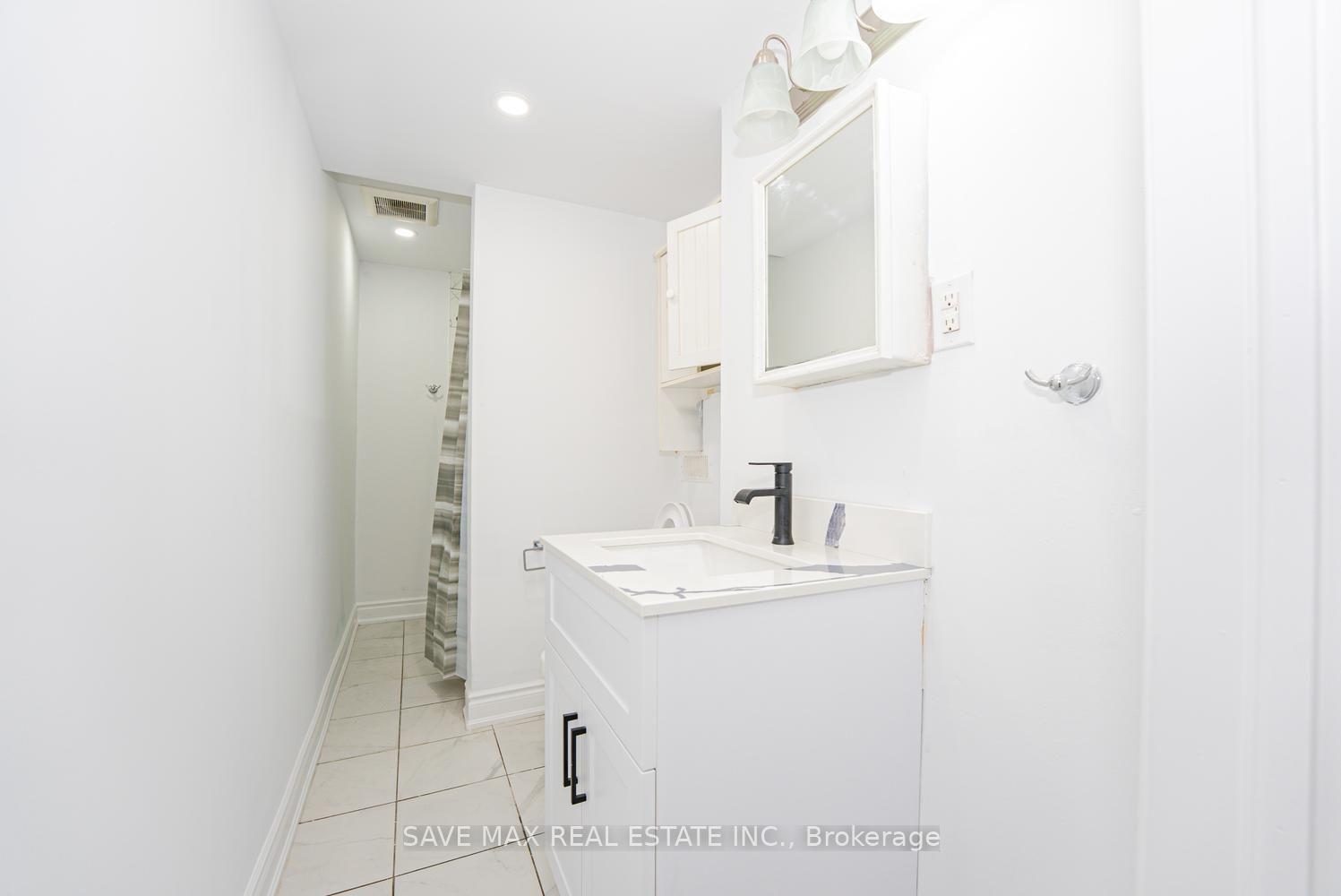 Photo 40 of 336 Imperial Road S, Guelph, Willow West/Sugarbush/West Acres — HOMEH